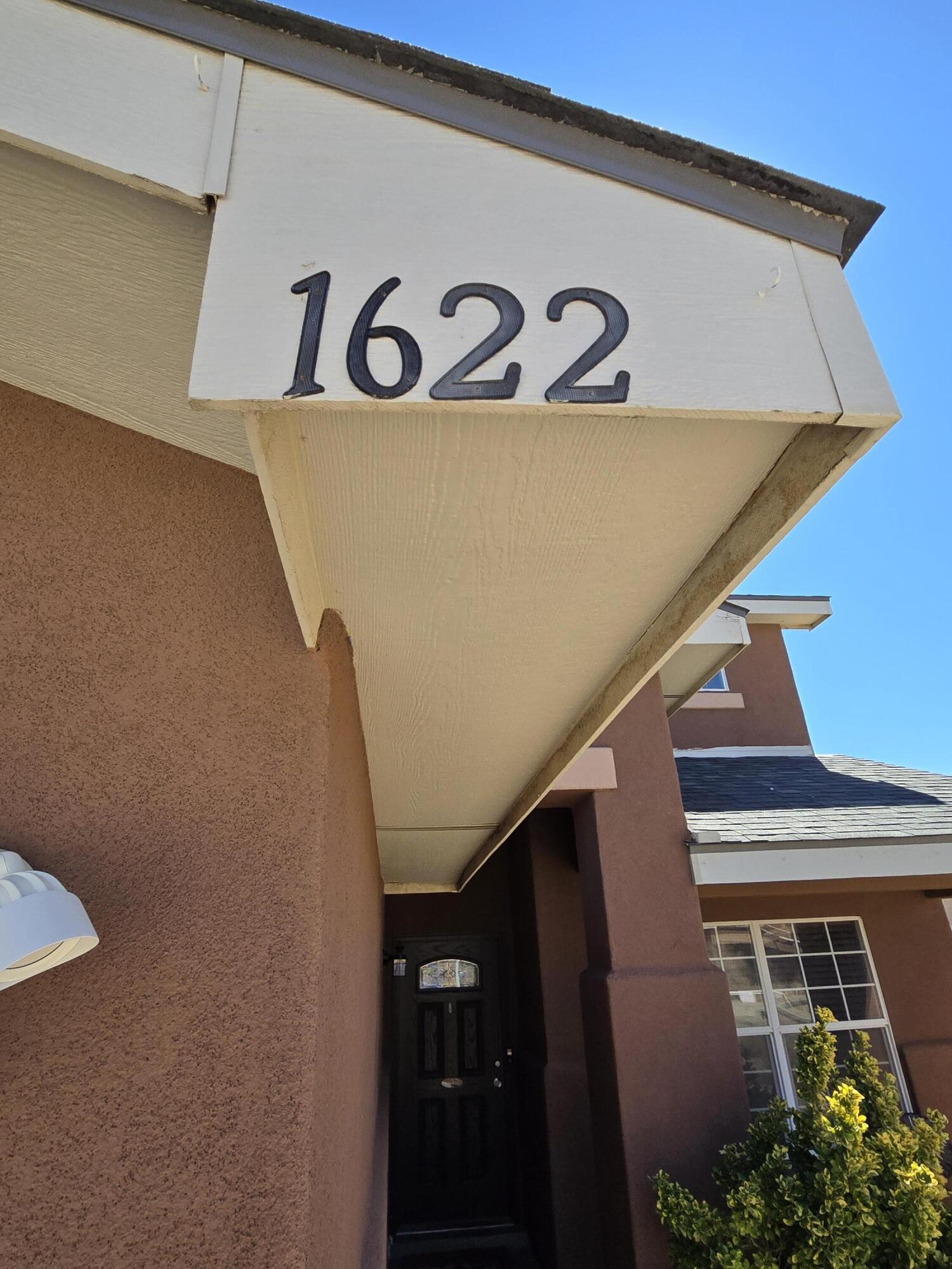 1622 Costilla Road NE