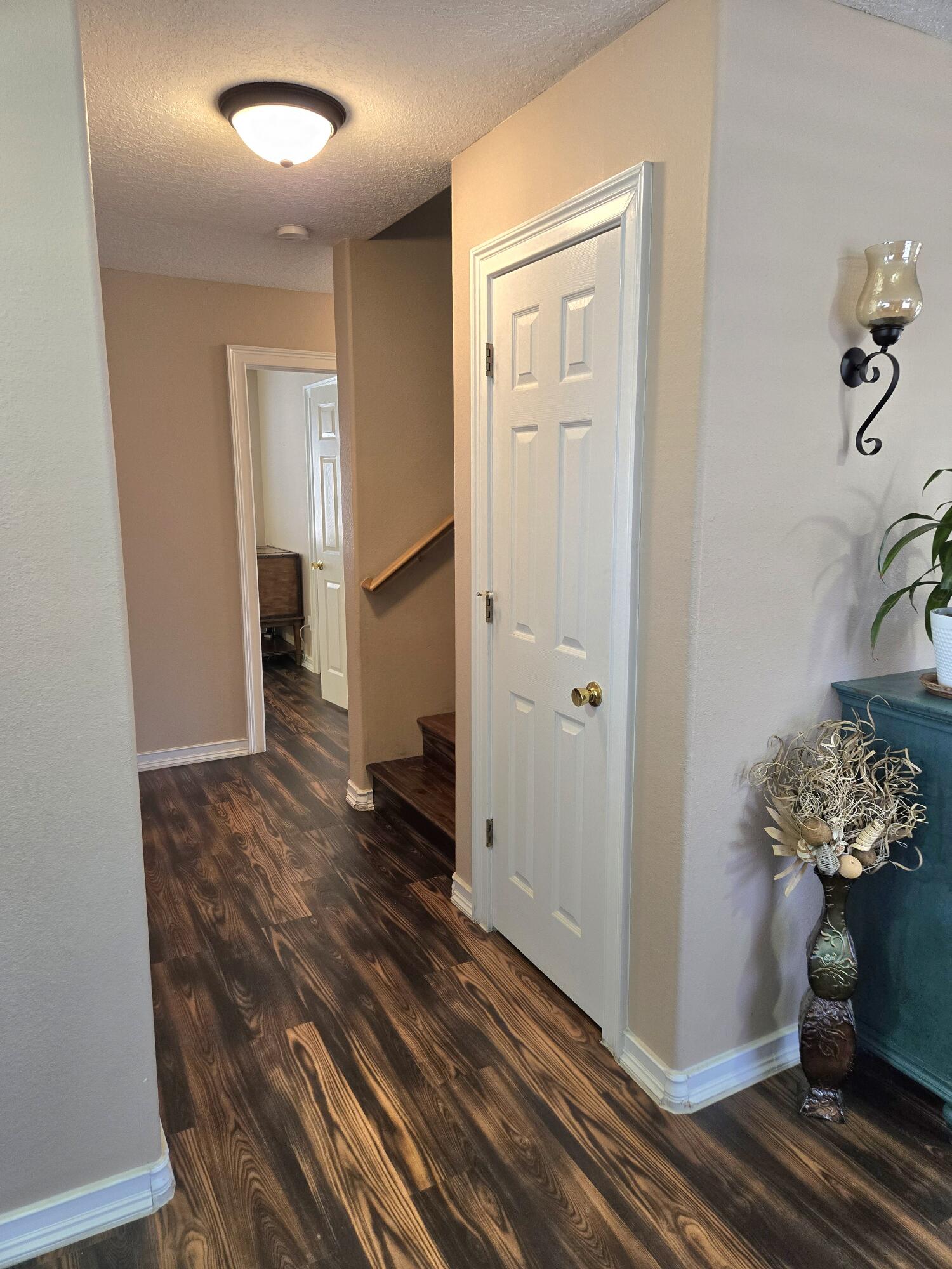 1622 Costilla Road NE