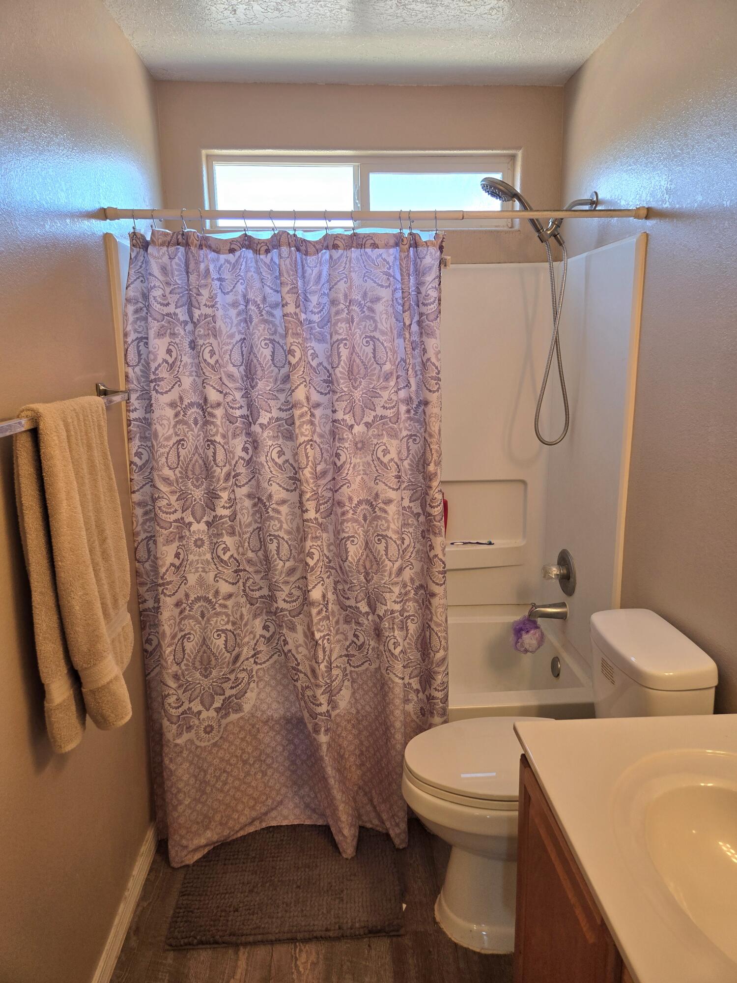 1622 Costilla Road NE