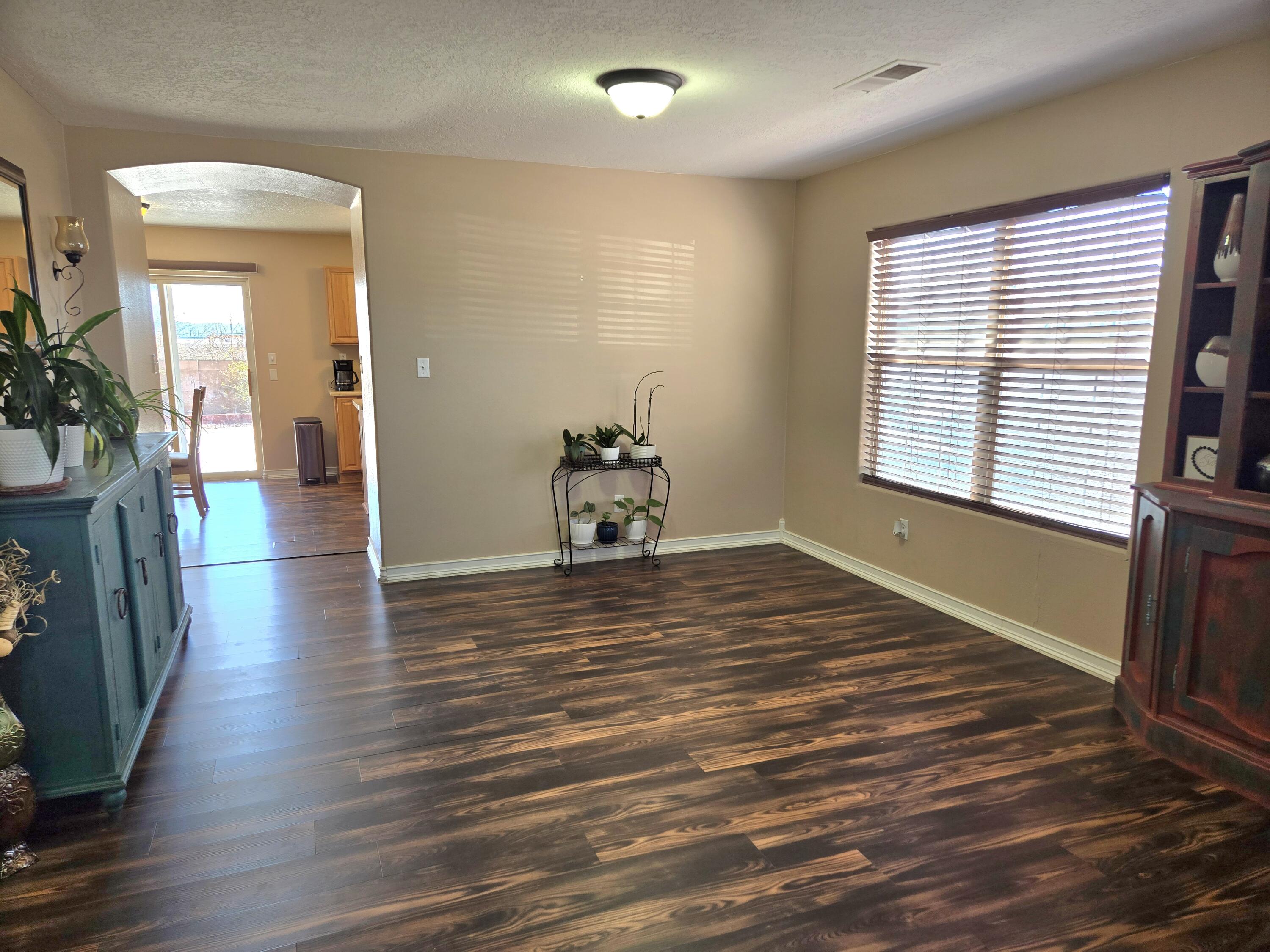 1622 Costilla Road NE