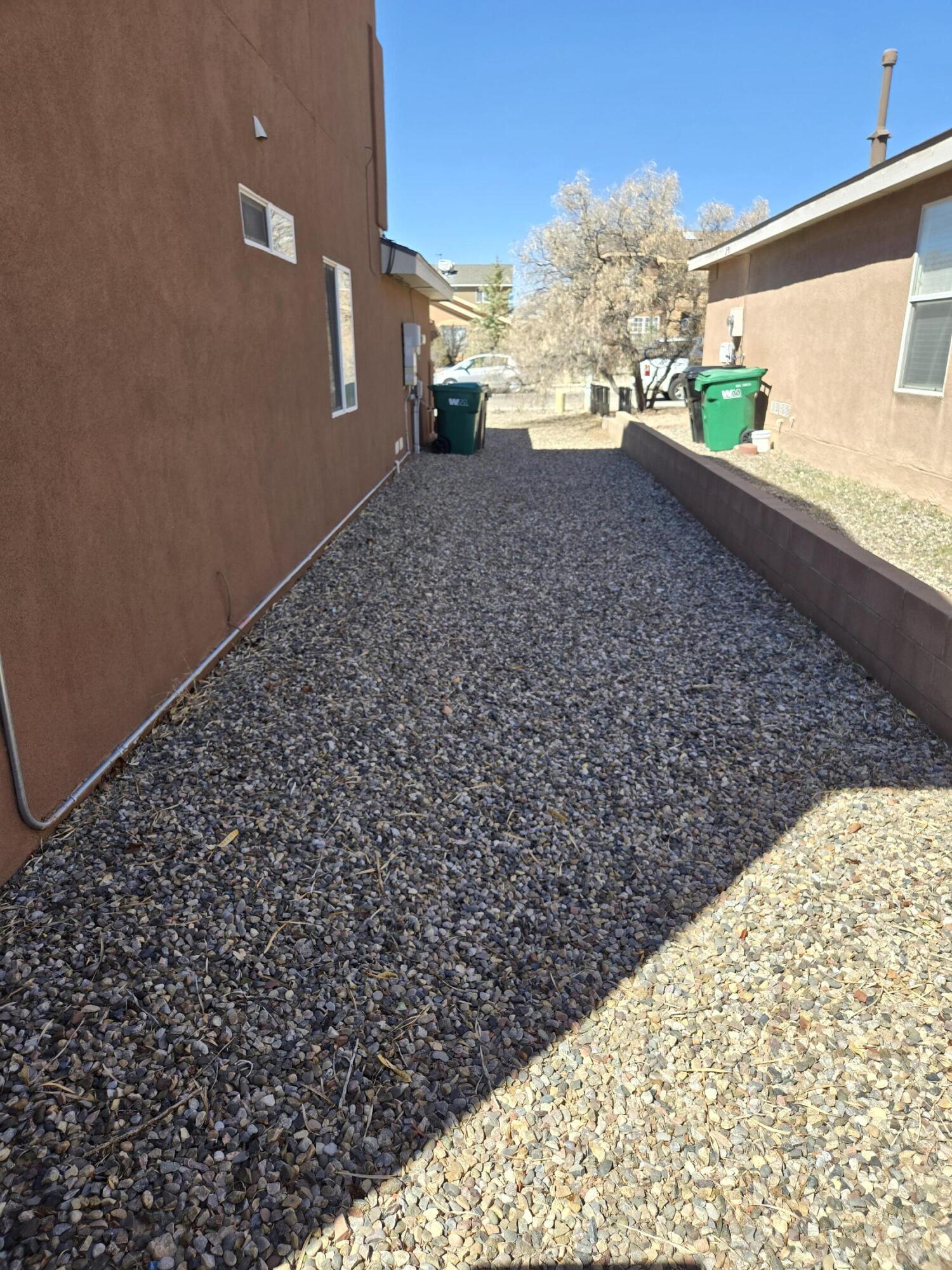 1622 Costilla Road NE