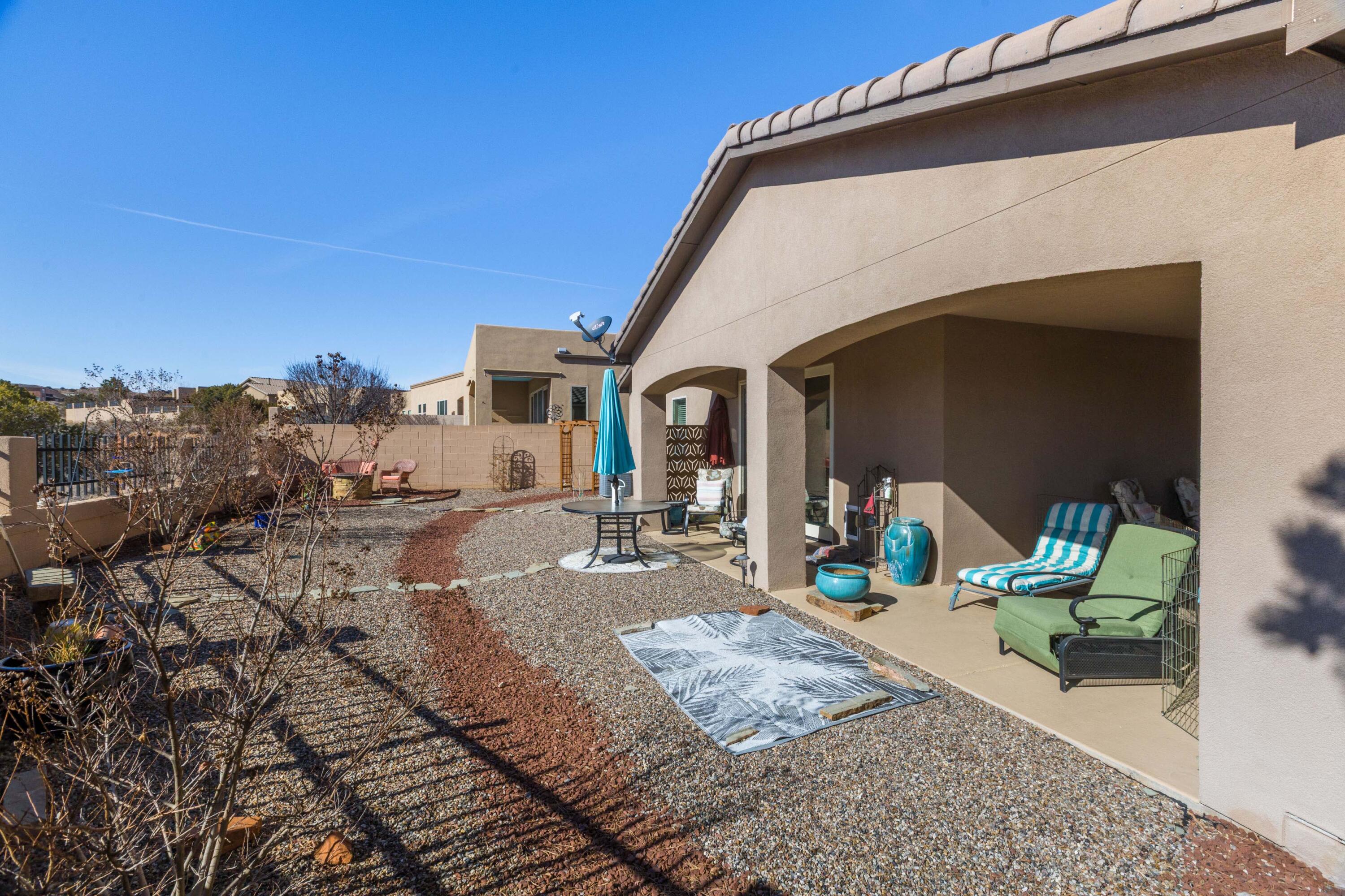 2635 Vista Manzano Loop NE