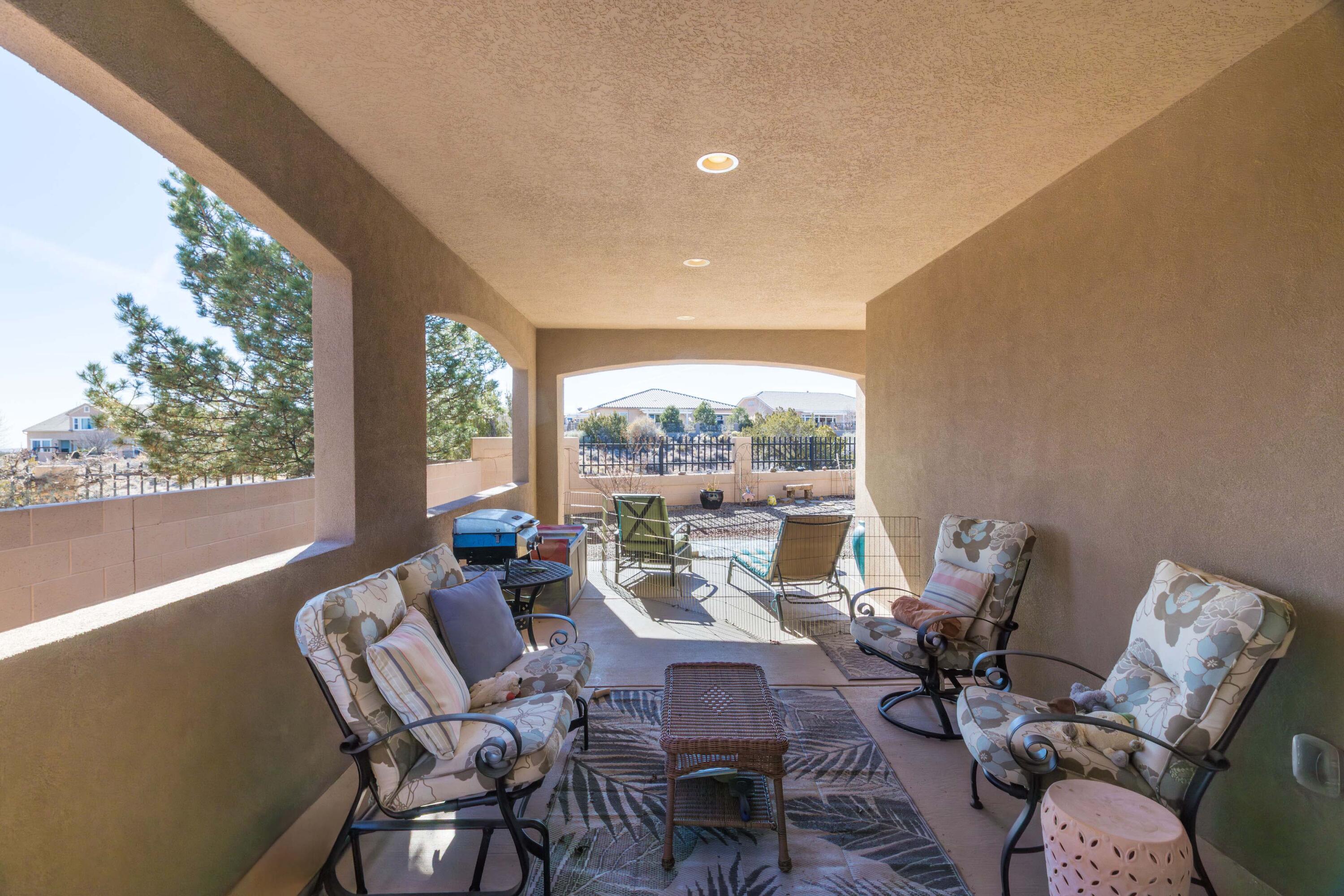 2635 Vista Manzano Loop NE