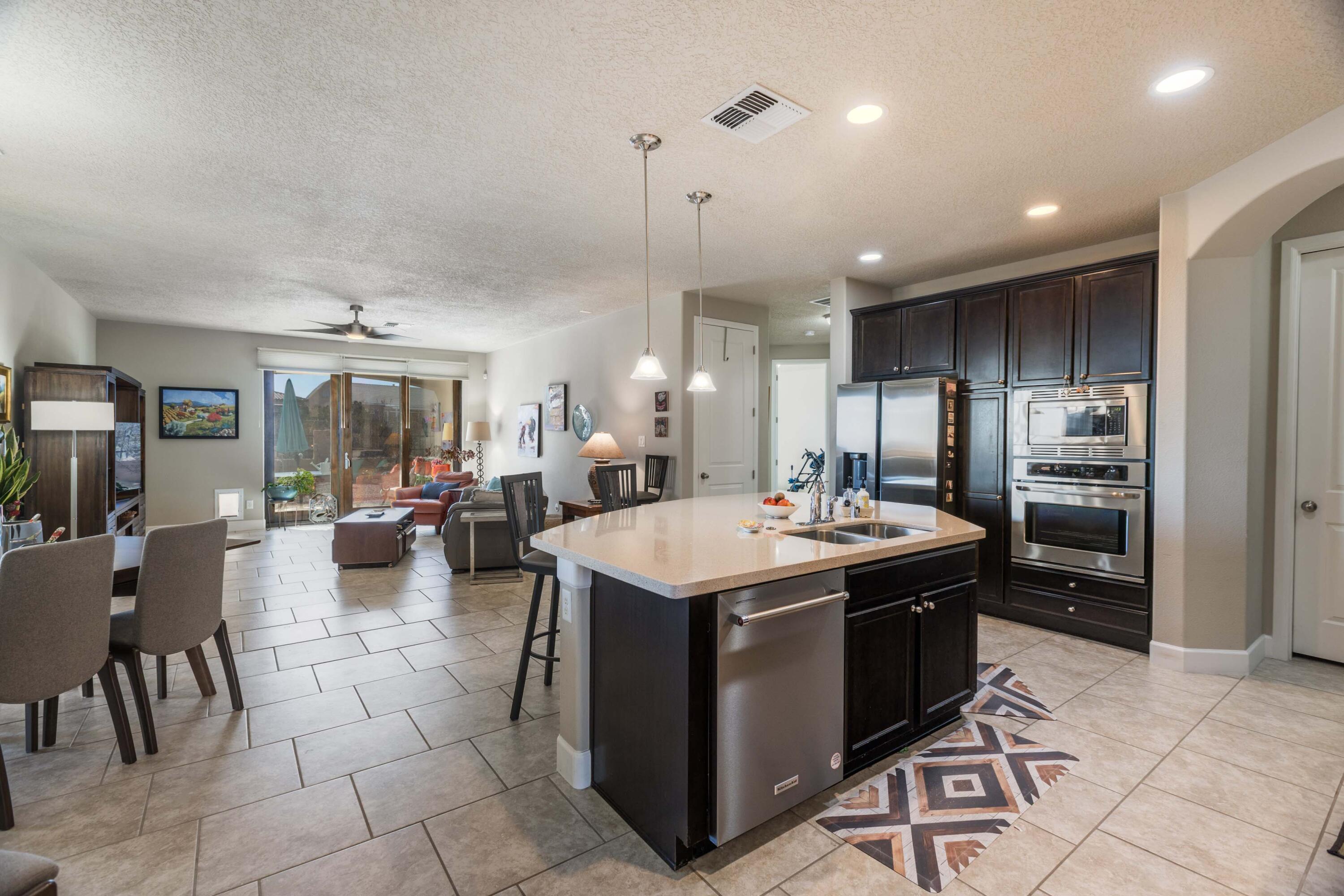 2635 Vista Manzano Loop NE