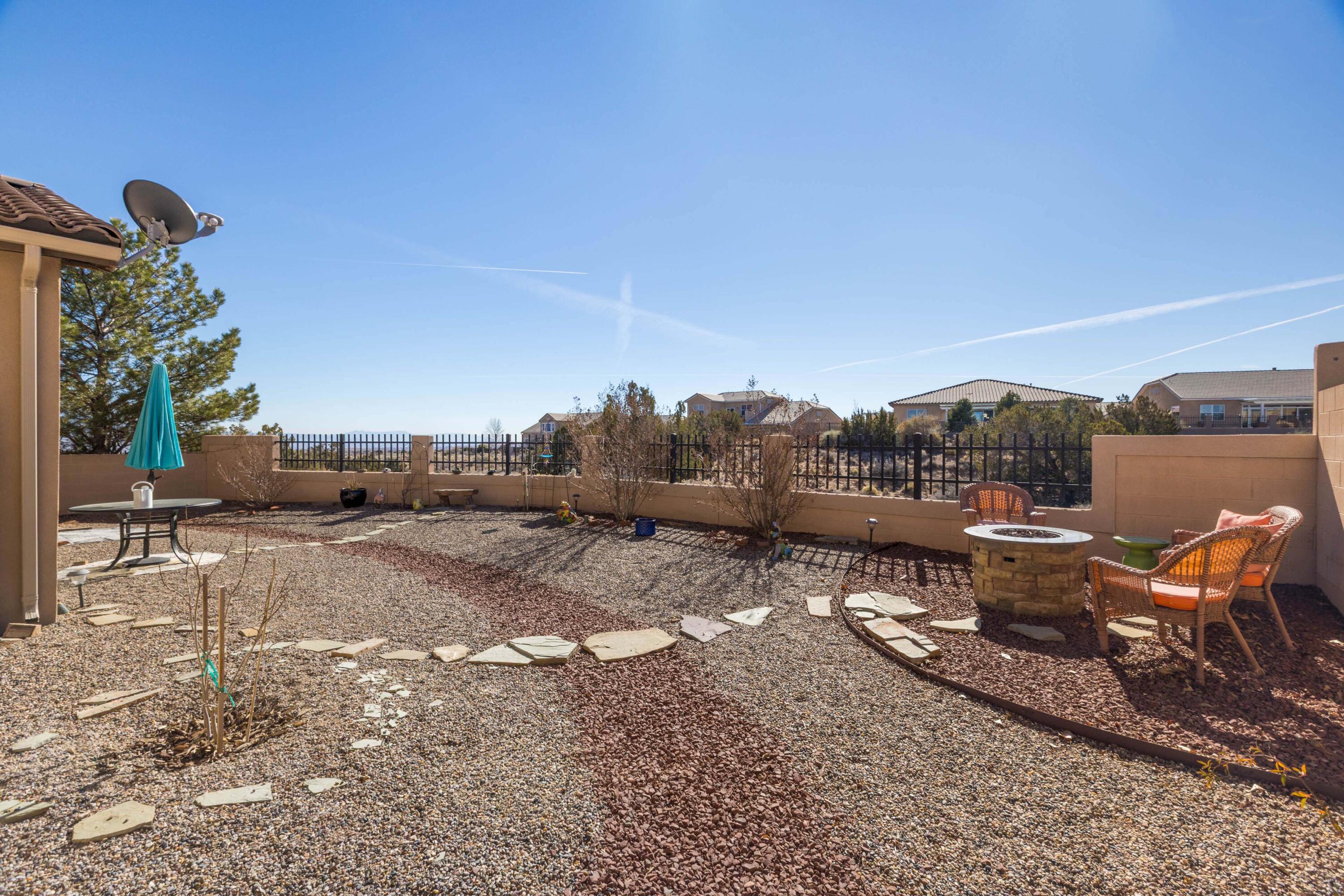 2635 Vista Manzano Loop NE