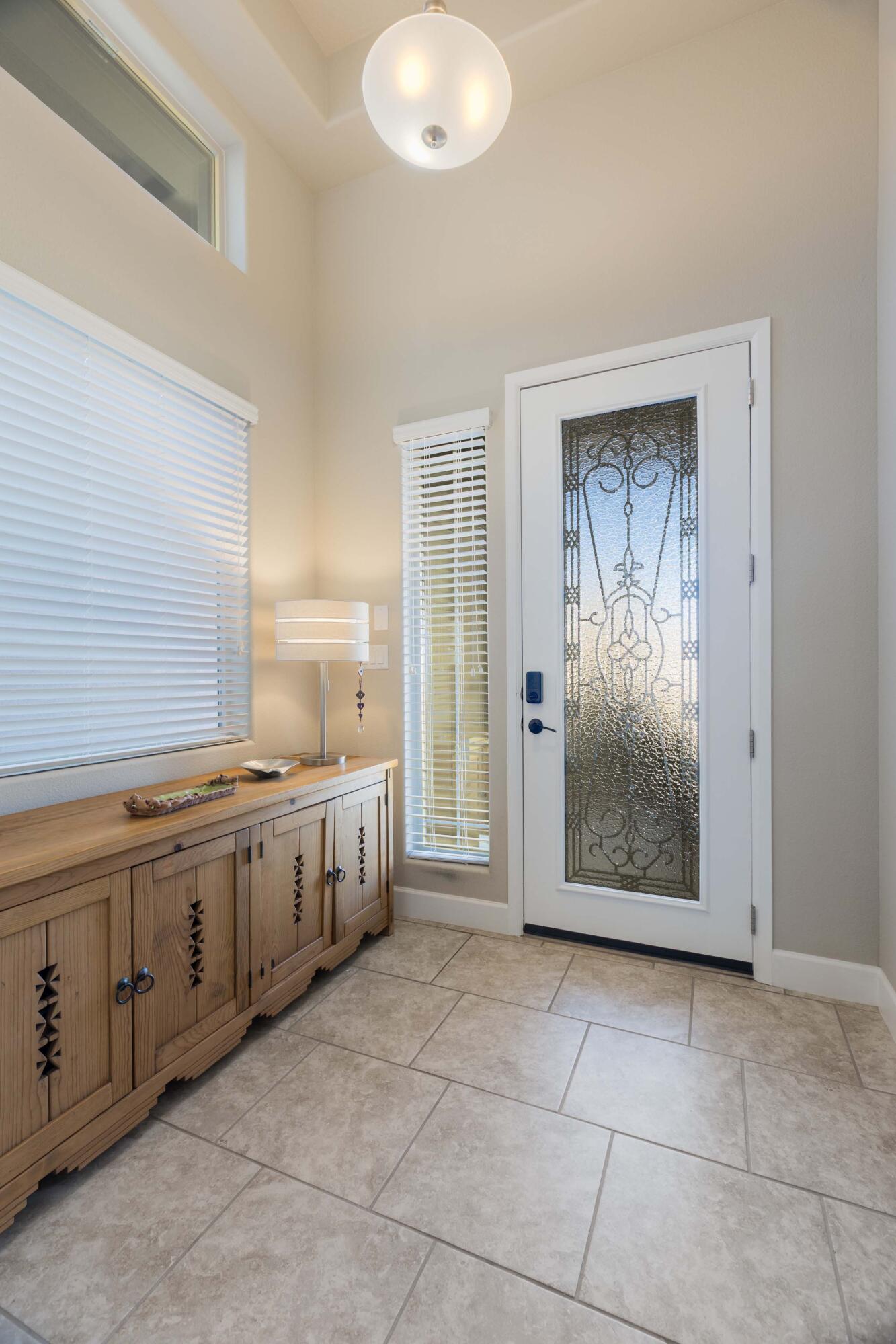 2635 Vista Manzano Loop NE