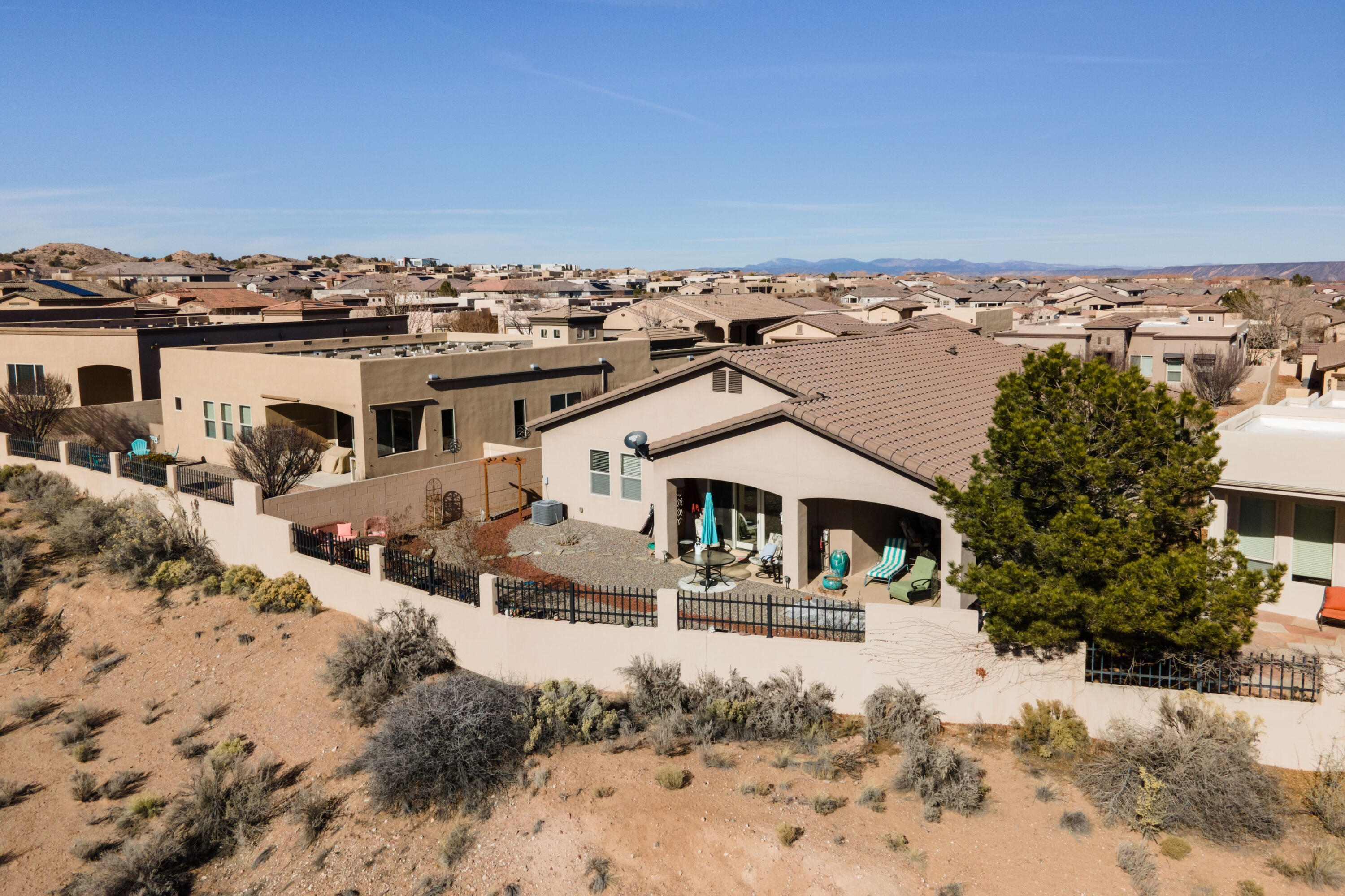 2635 Vista Manzano Loop NE