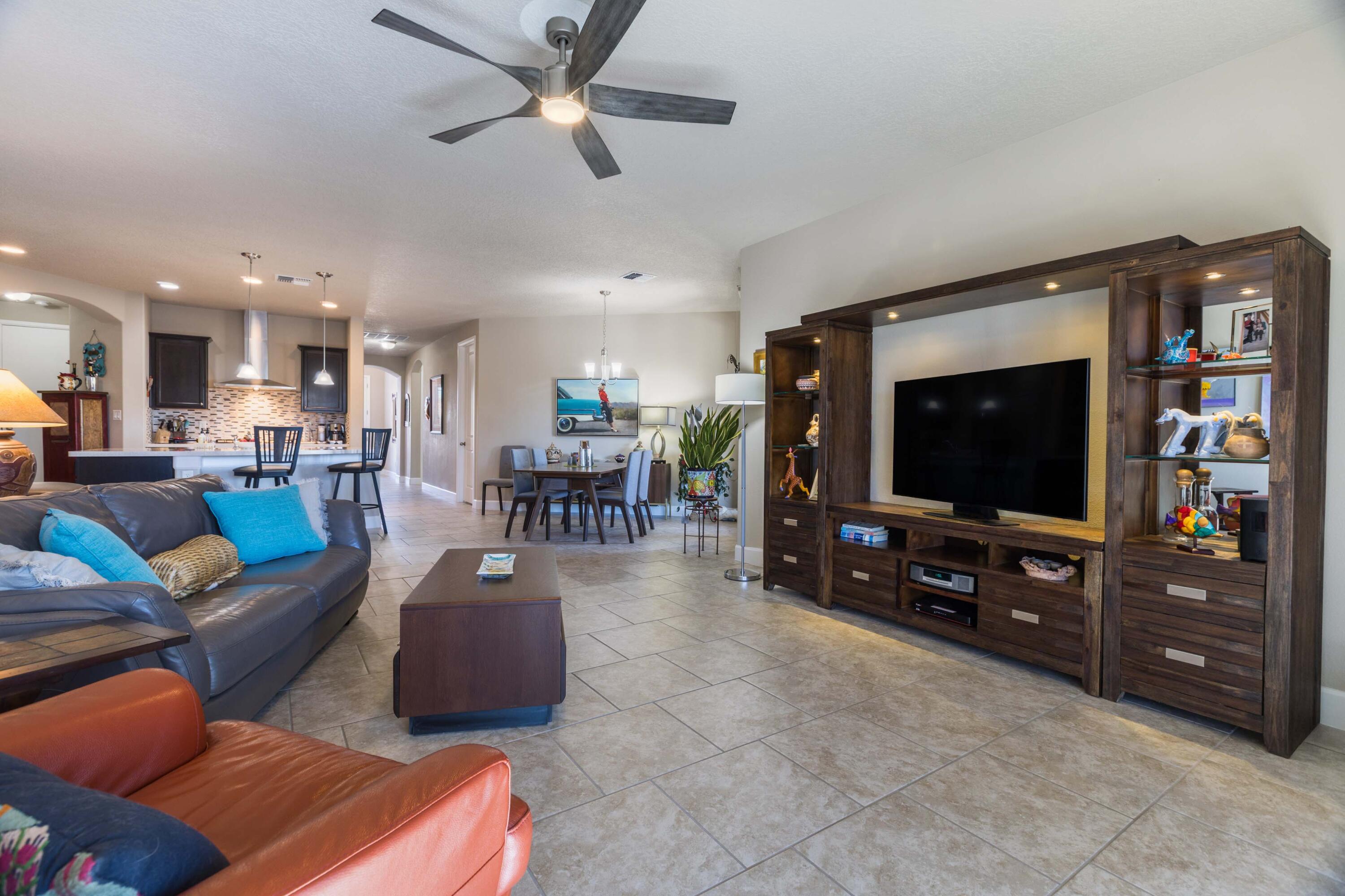2635 Vista Manzano Loop NE