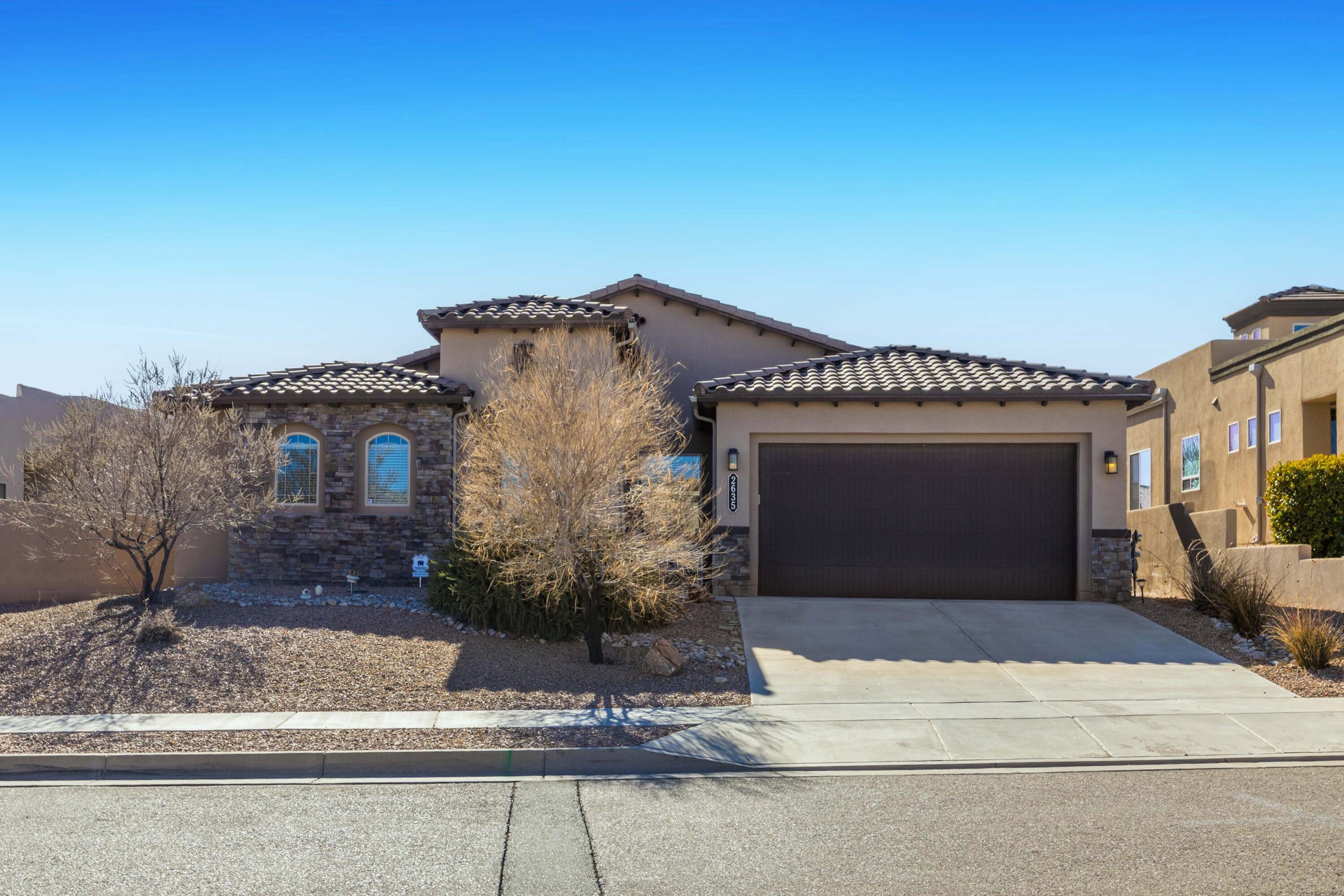 2635 Vista Manzano Loop NE