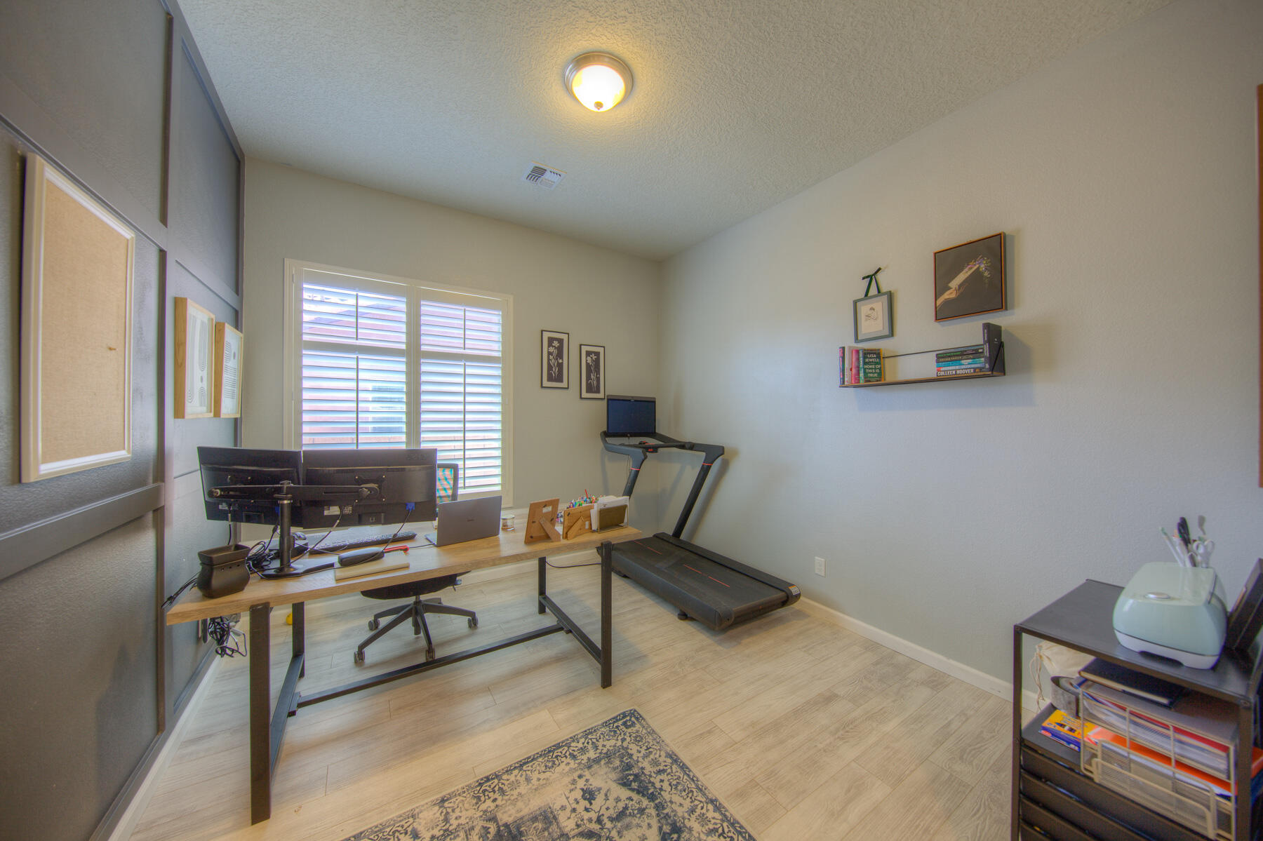 4014 Plaza Colina Lane NE