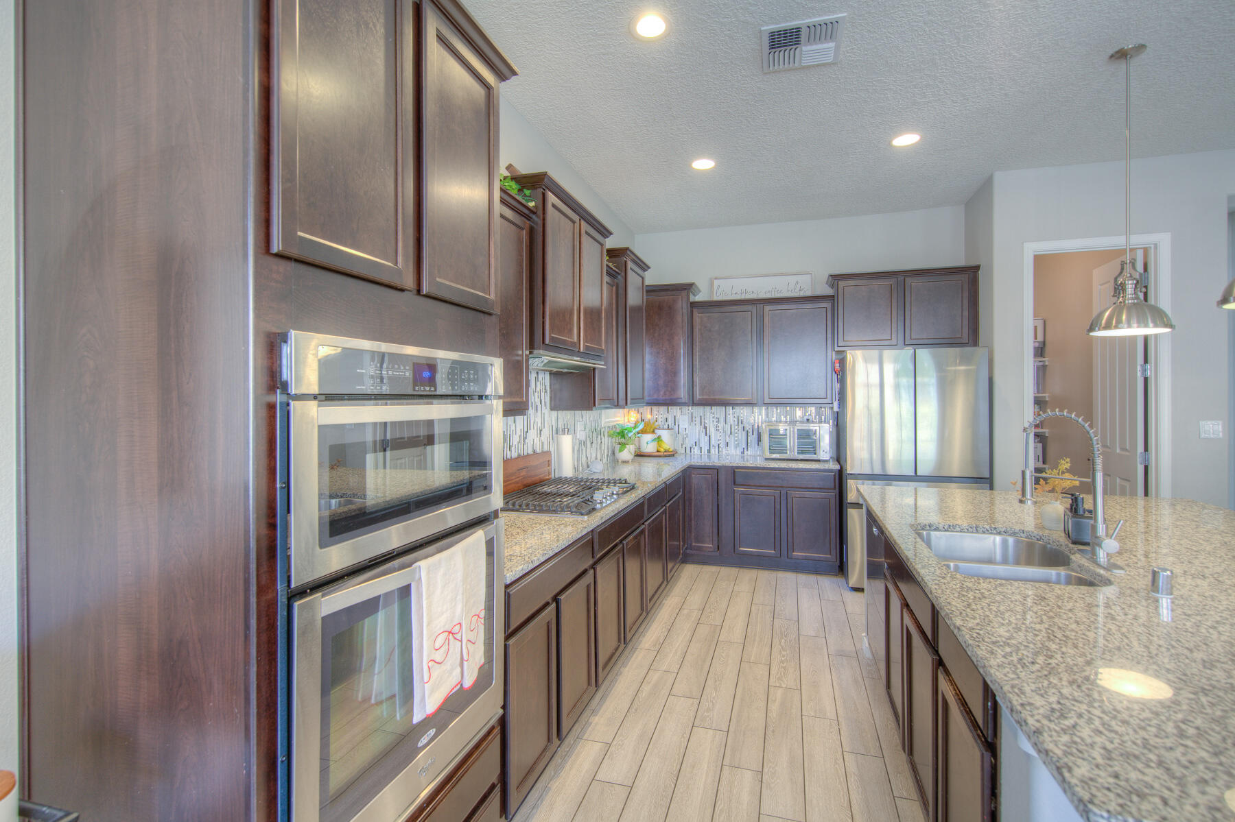 4014 Plaza Colina Lane NE