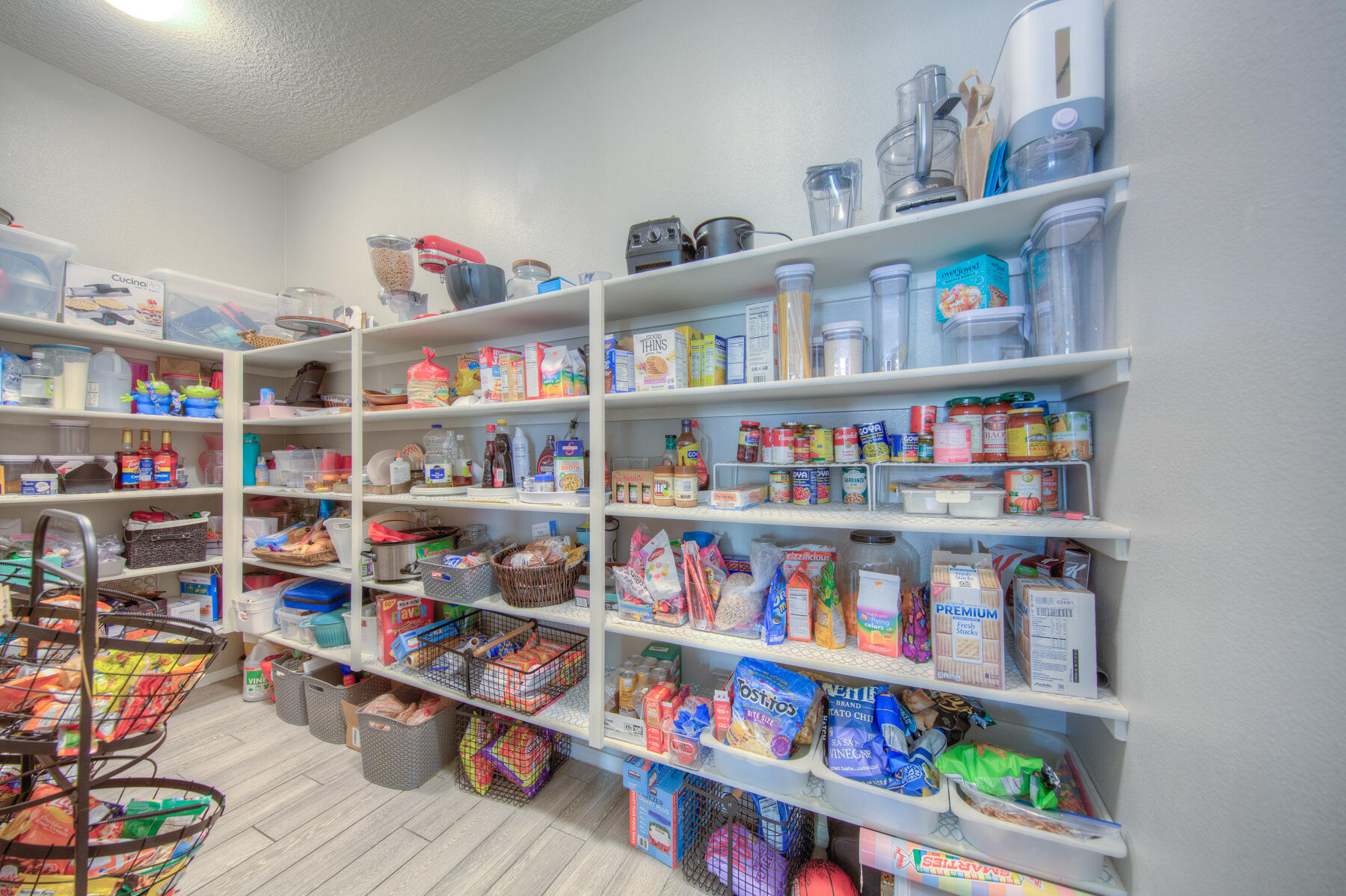 4014 Plaza Colina Lane NE