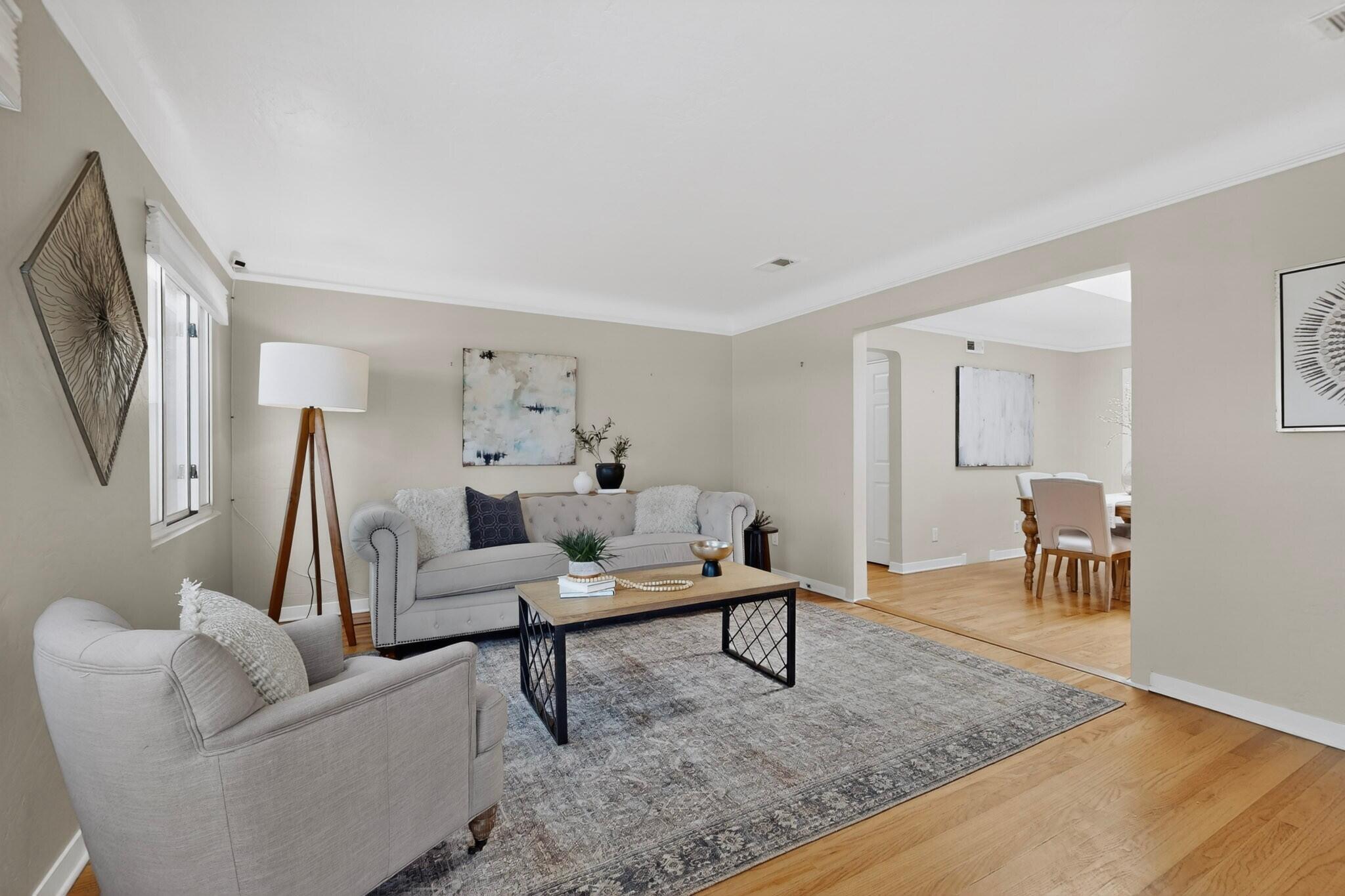 821 Solano Drive NE
