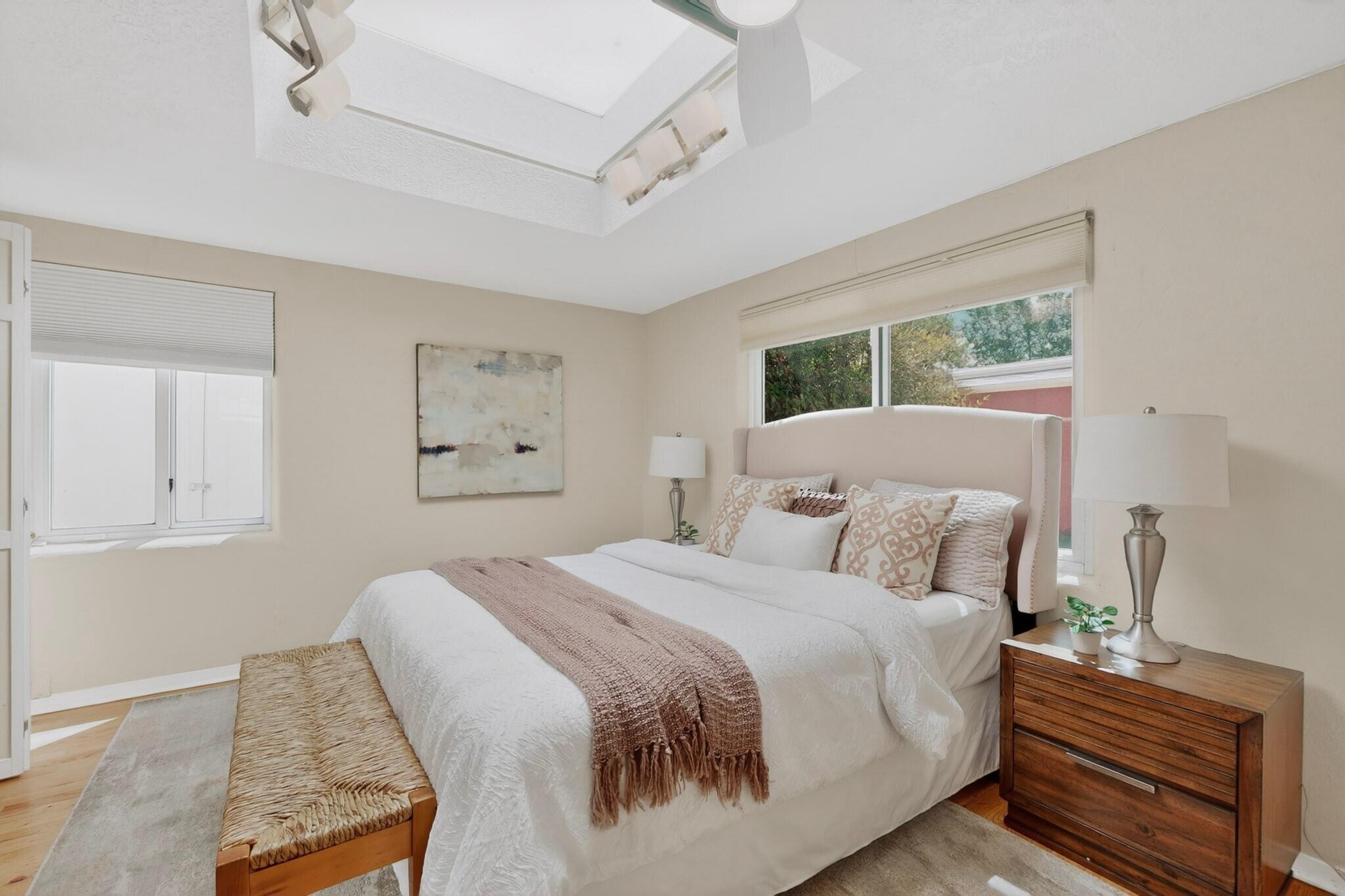 821 Solano Drive NE