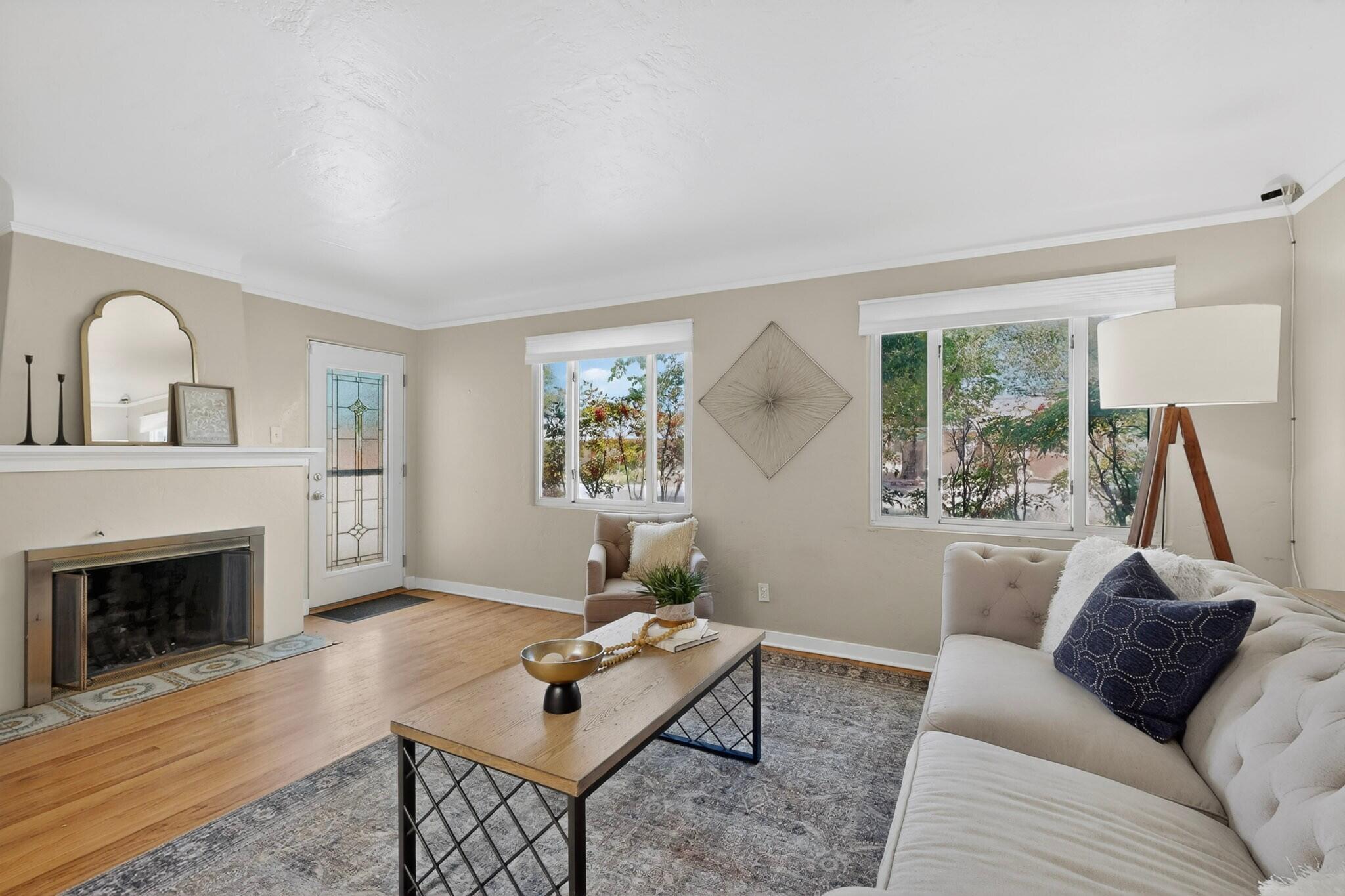 821 Solano Drive NE