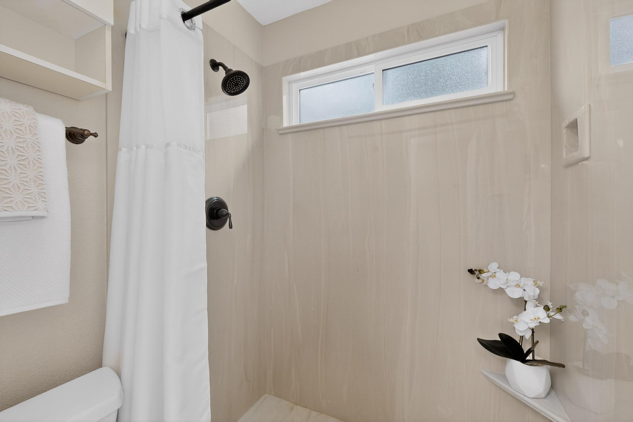 5100 Cordoniz Street NW