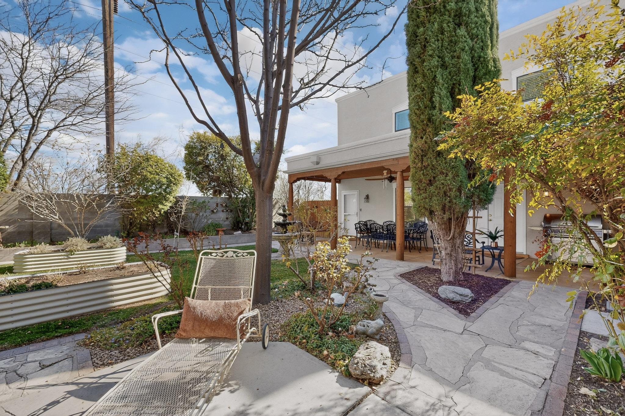 5100 Cordoniz Street NW