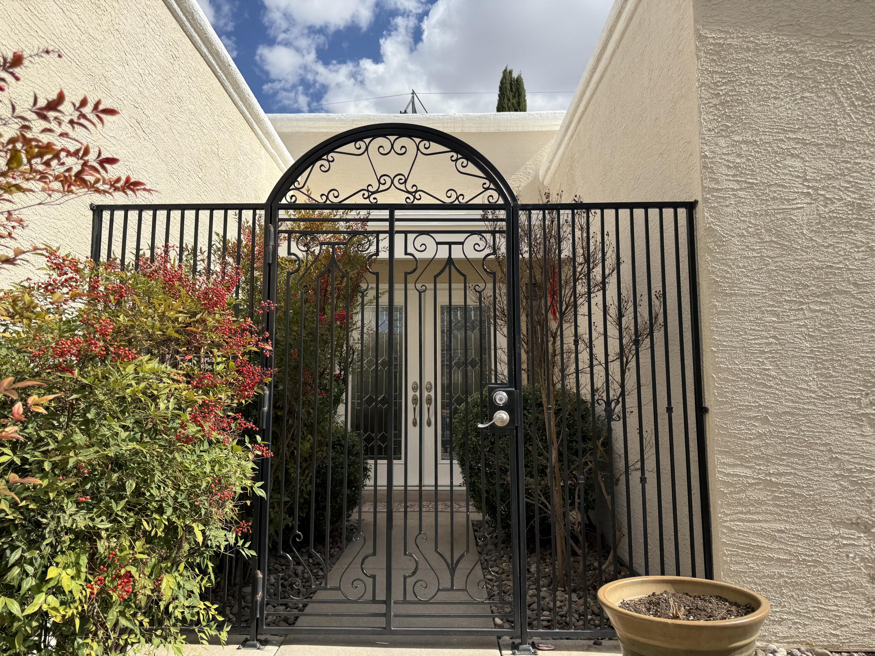 5100 Cordoniz Street NW