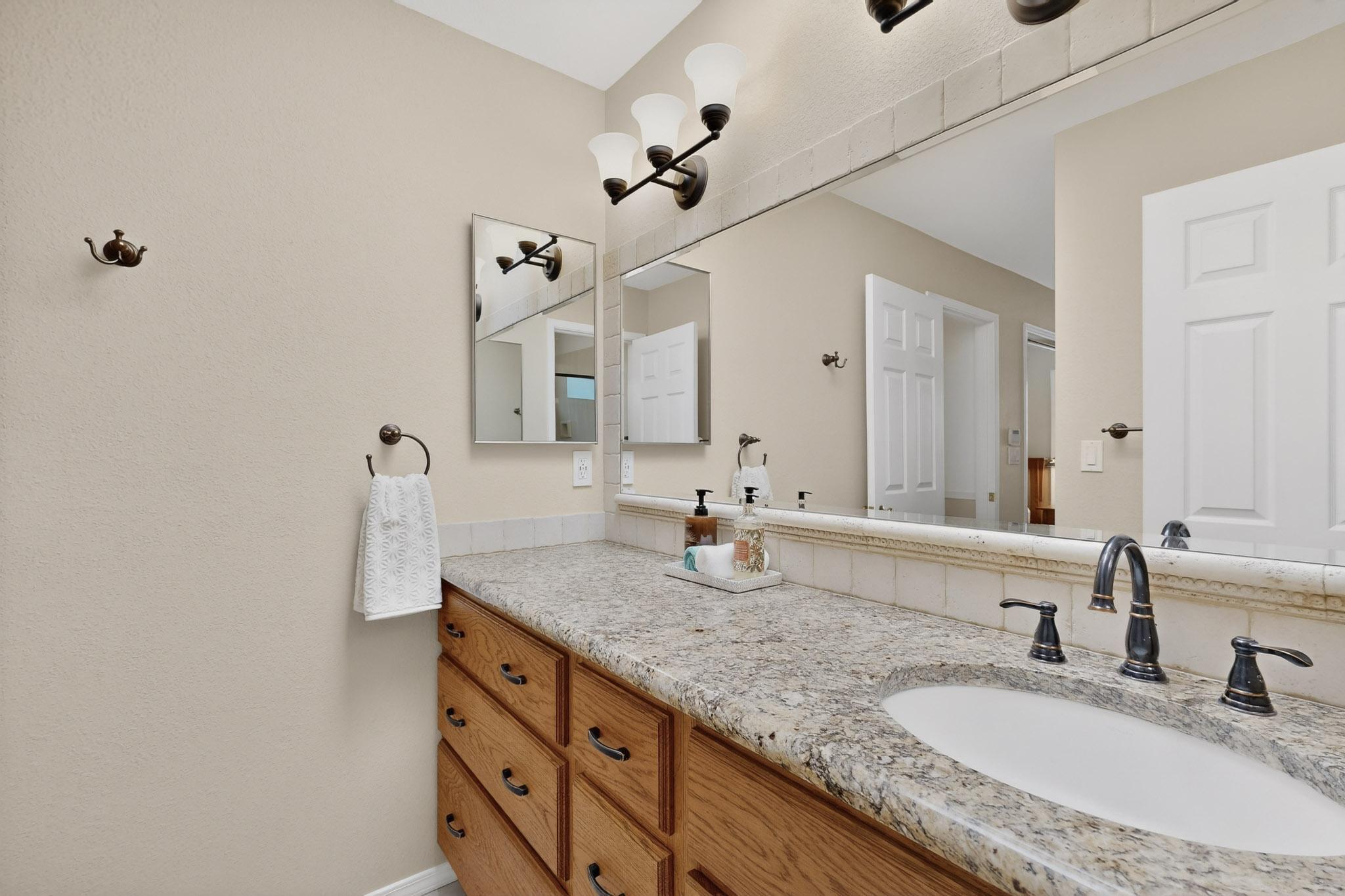 5100 Cordoniz Street NW