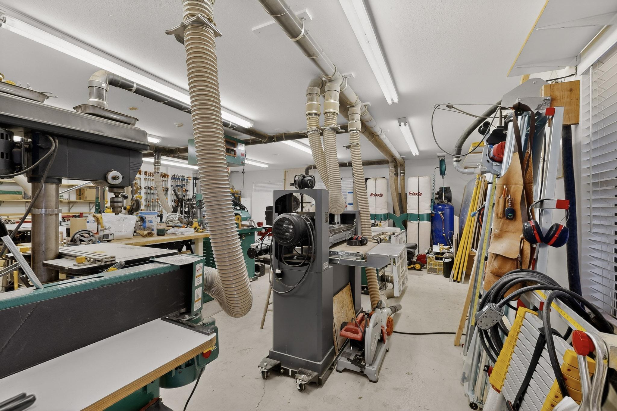 5100 Cordoniz Street NW