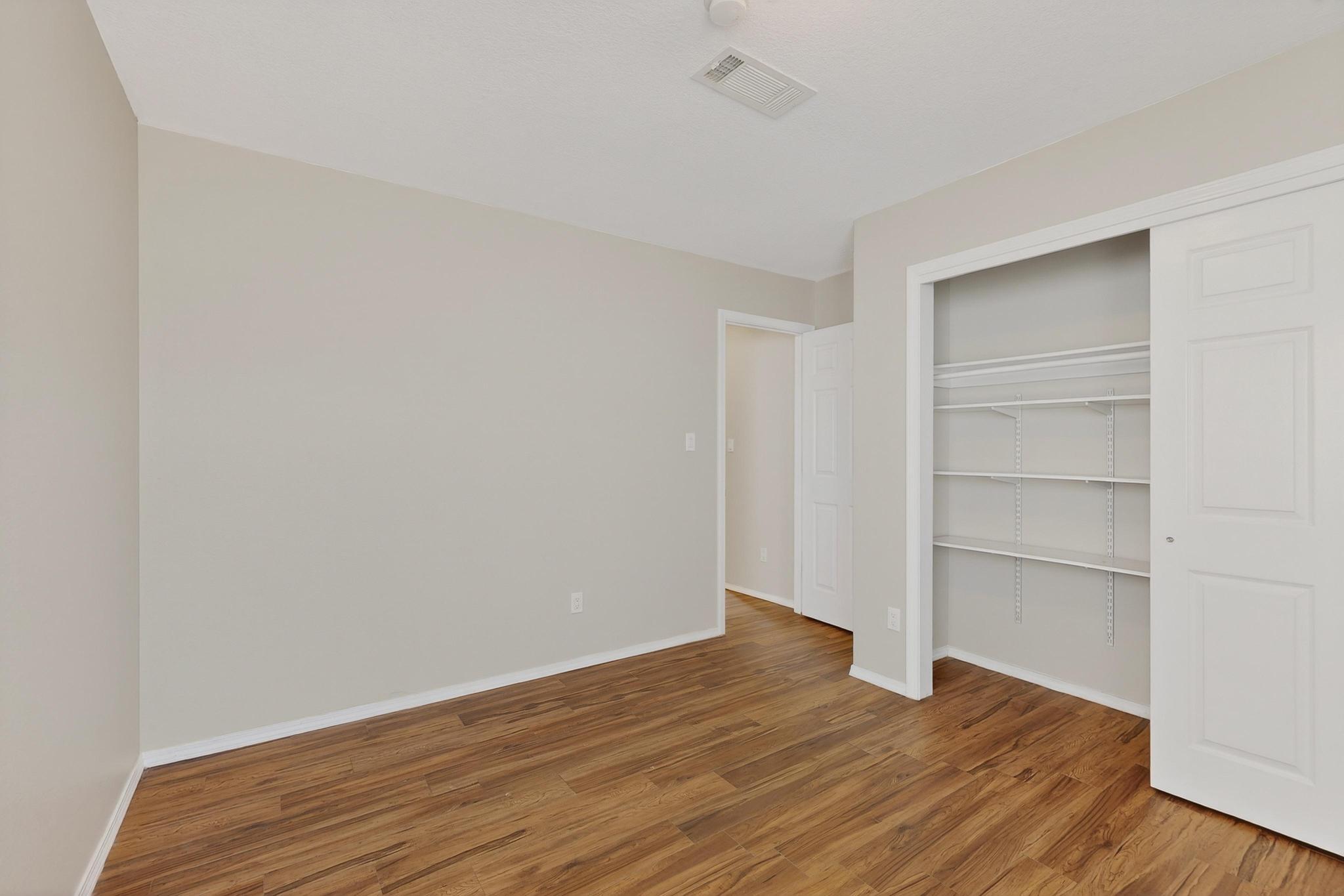 5404 Roanoke Avenue NW
