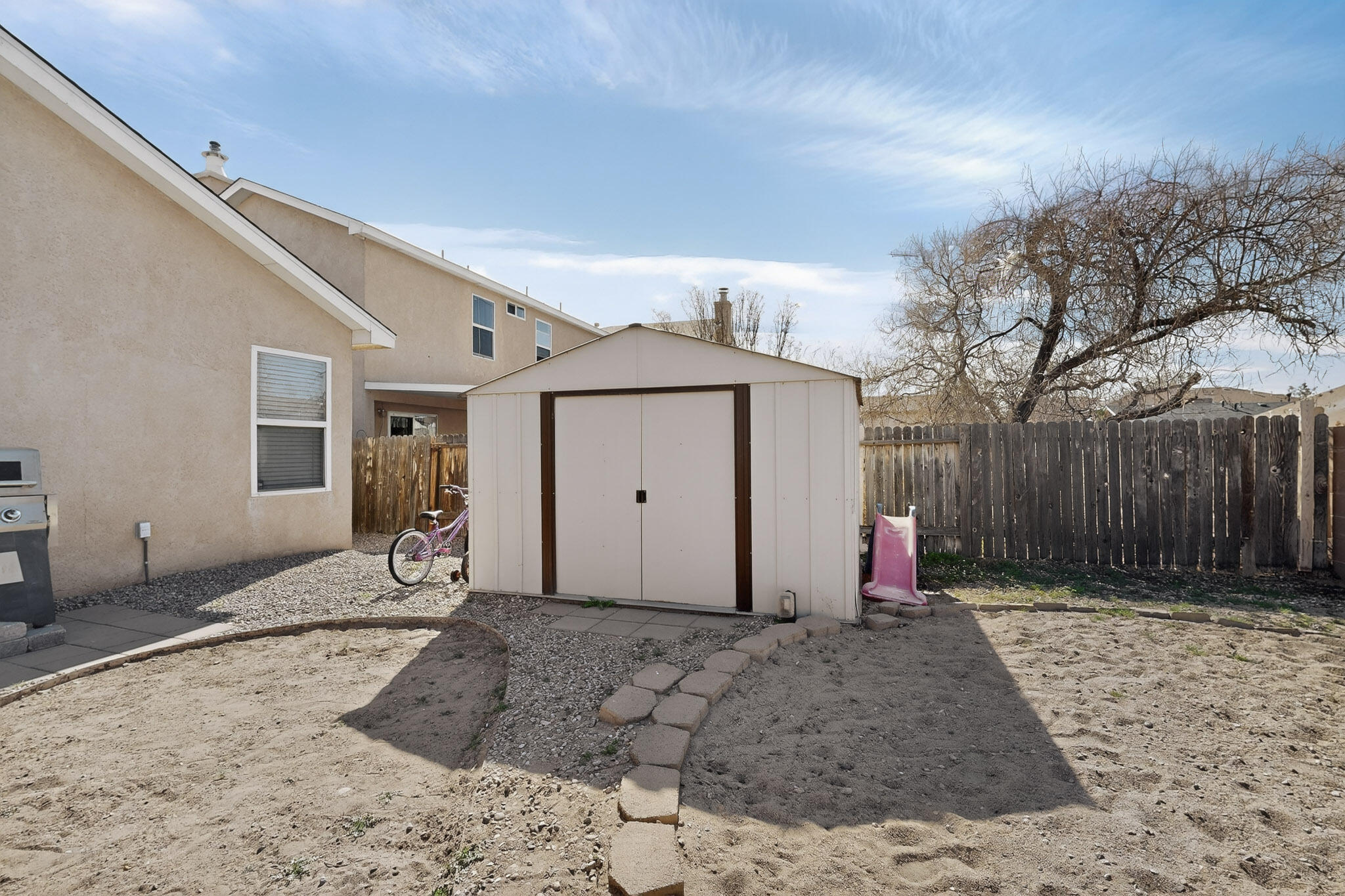 619 Red Bluff Avenue SW