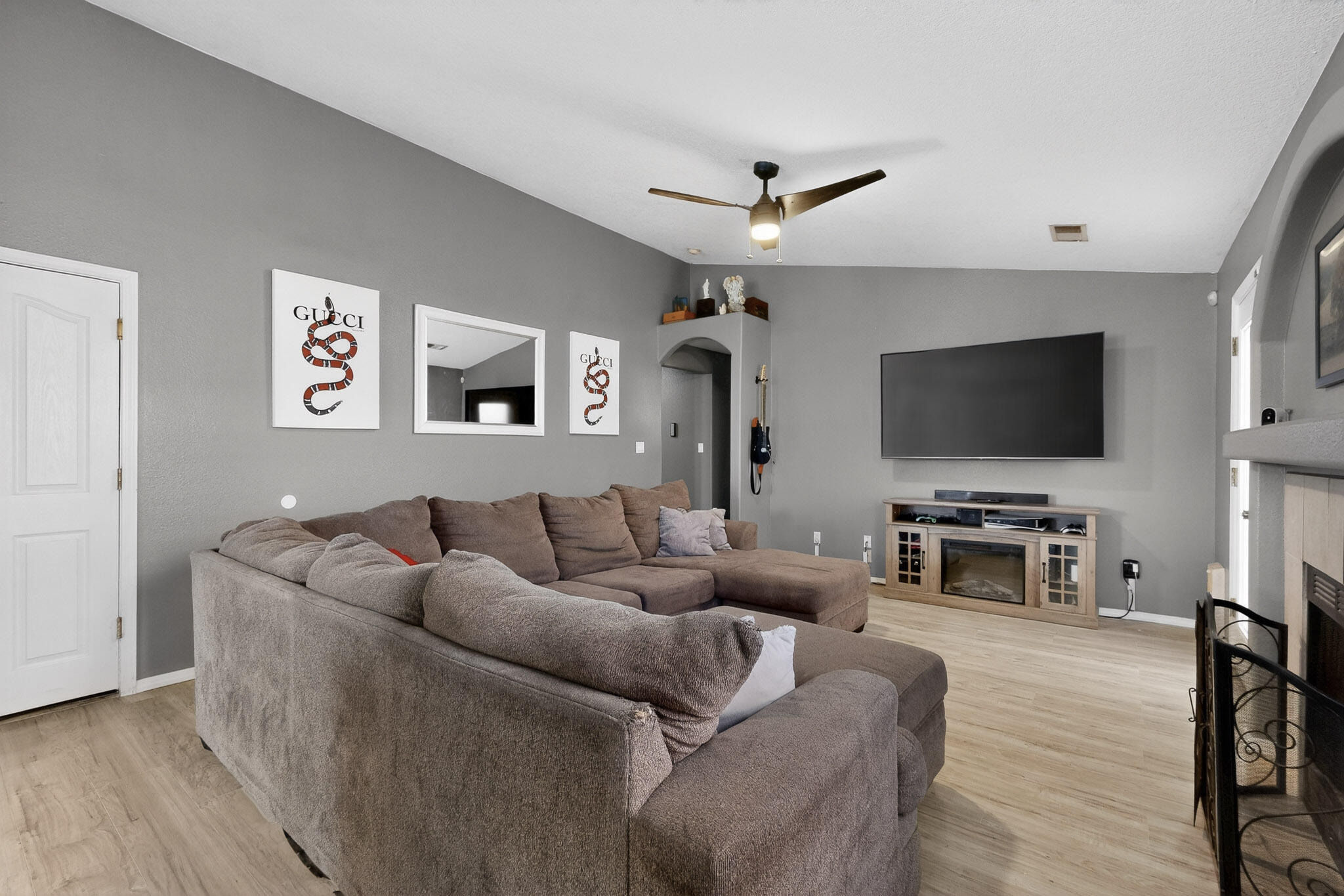 619 Red Bluff Avenue SW