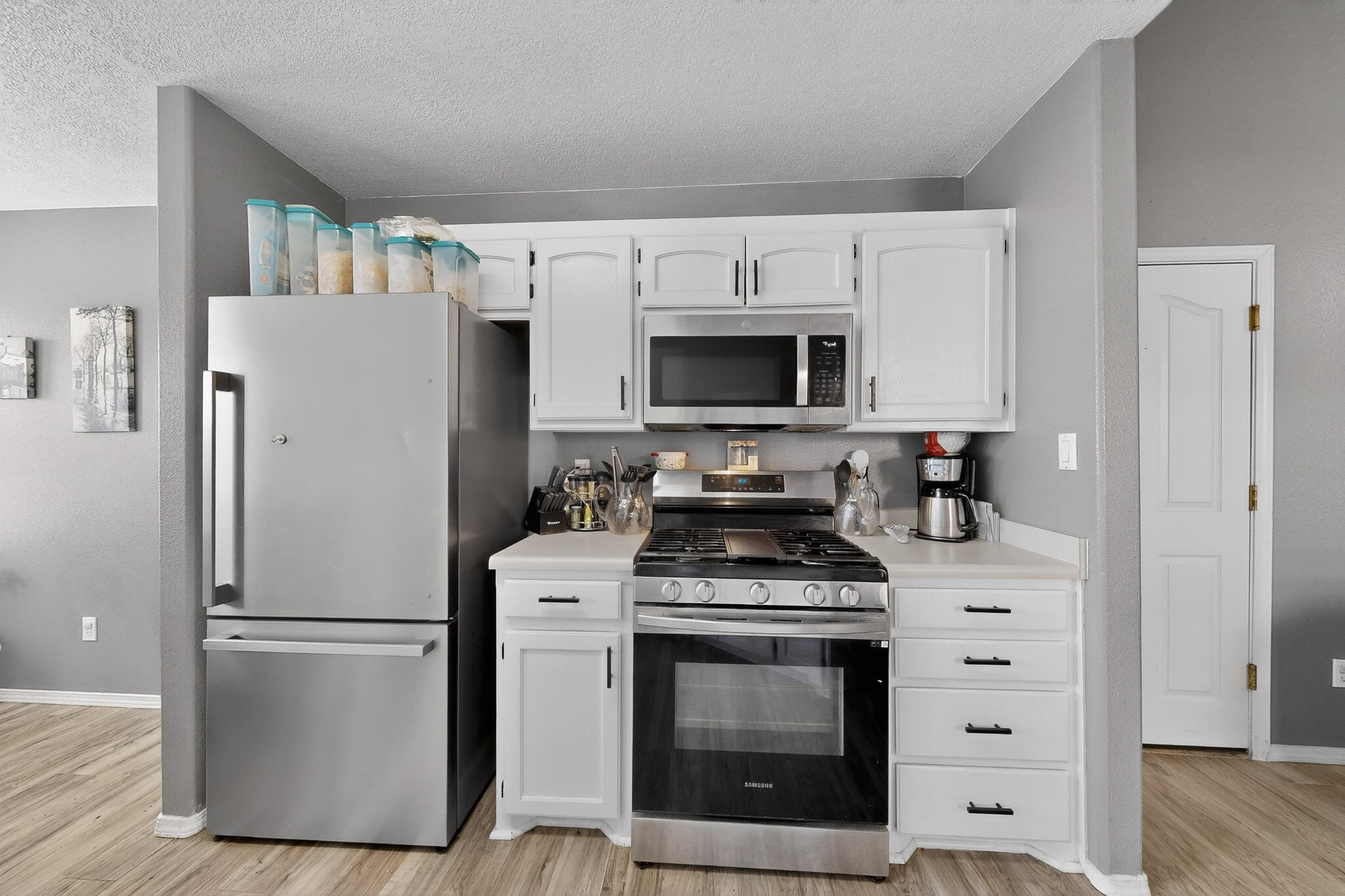 619 Red Bluff Avenue SW