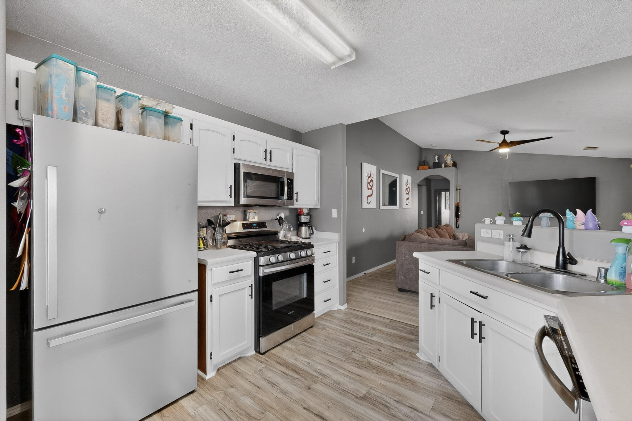 619 Red Bluff Avenue SW