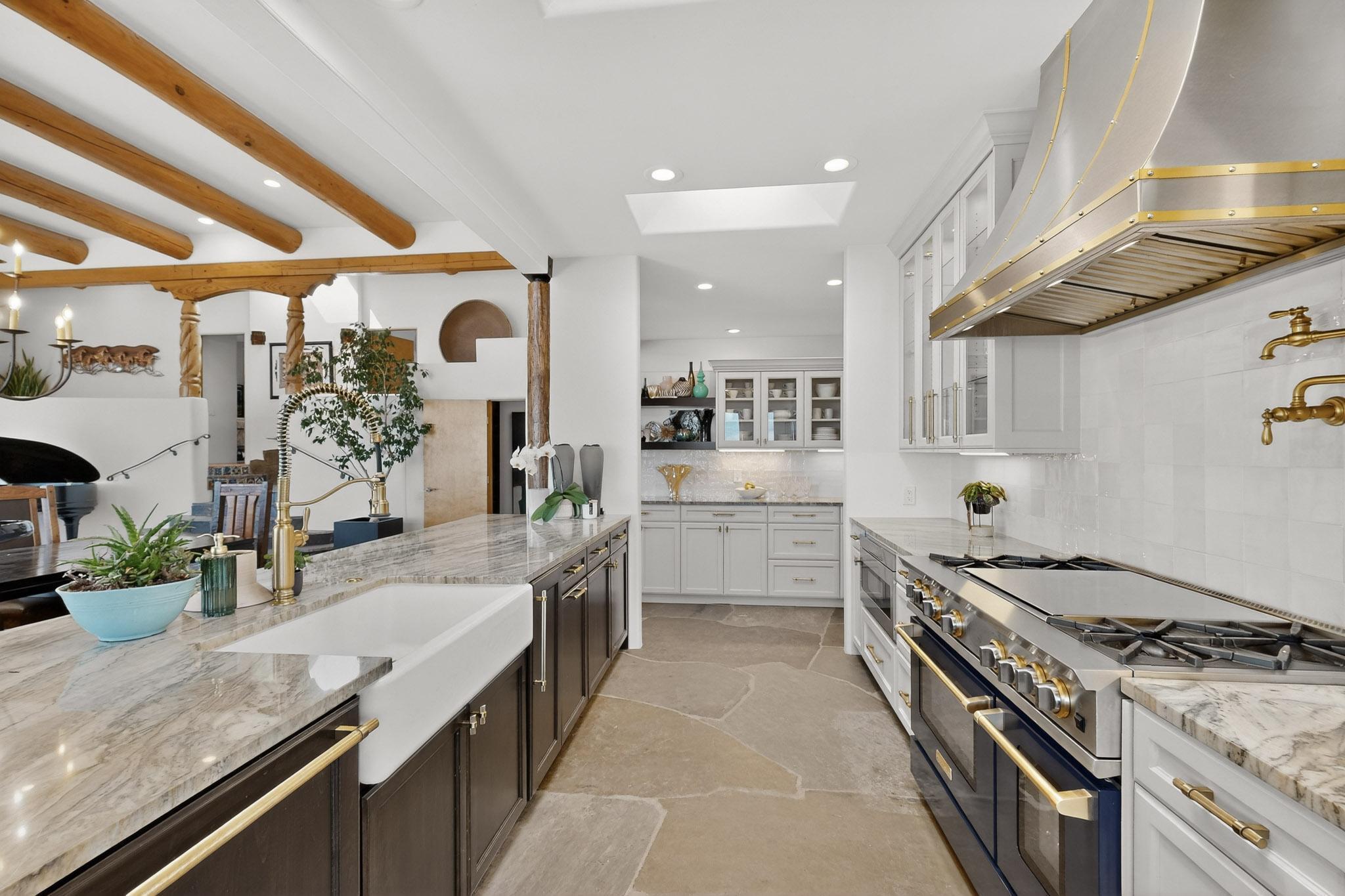 300 Mission Ridge Road