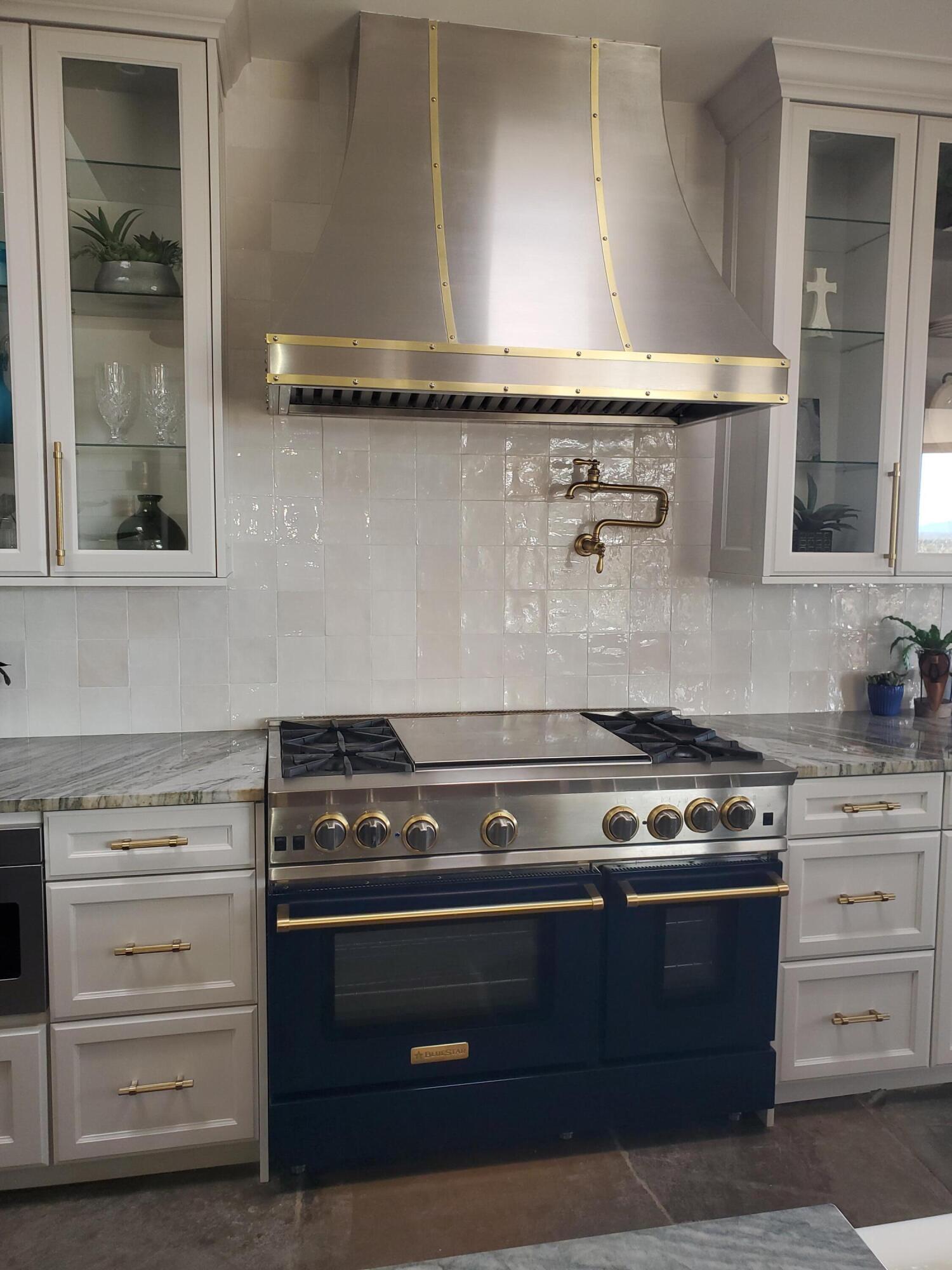 300 Mission Ridge Road