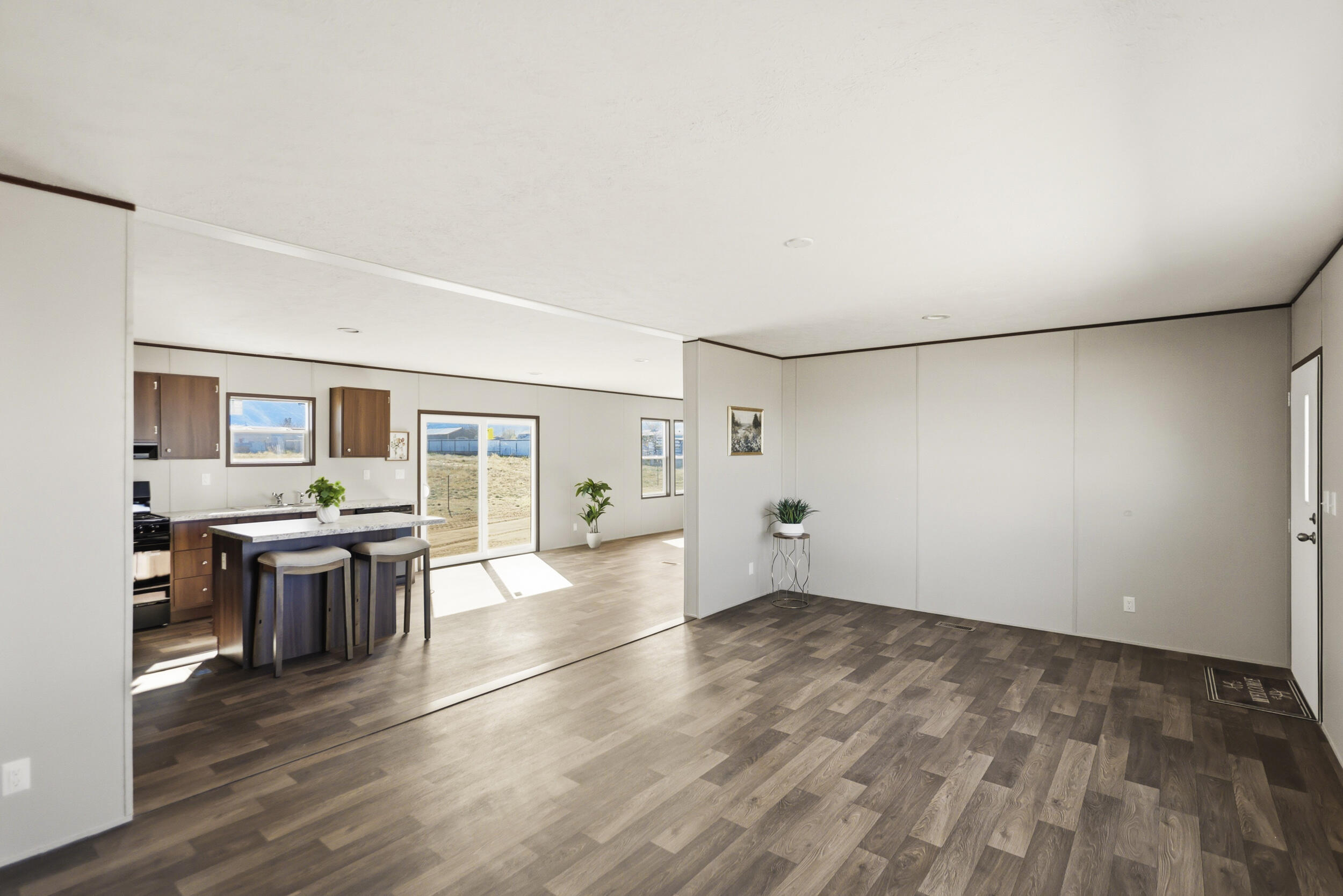4 Meadowlake Lane