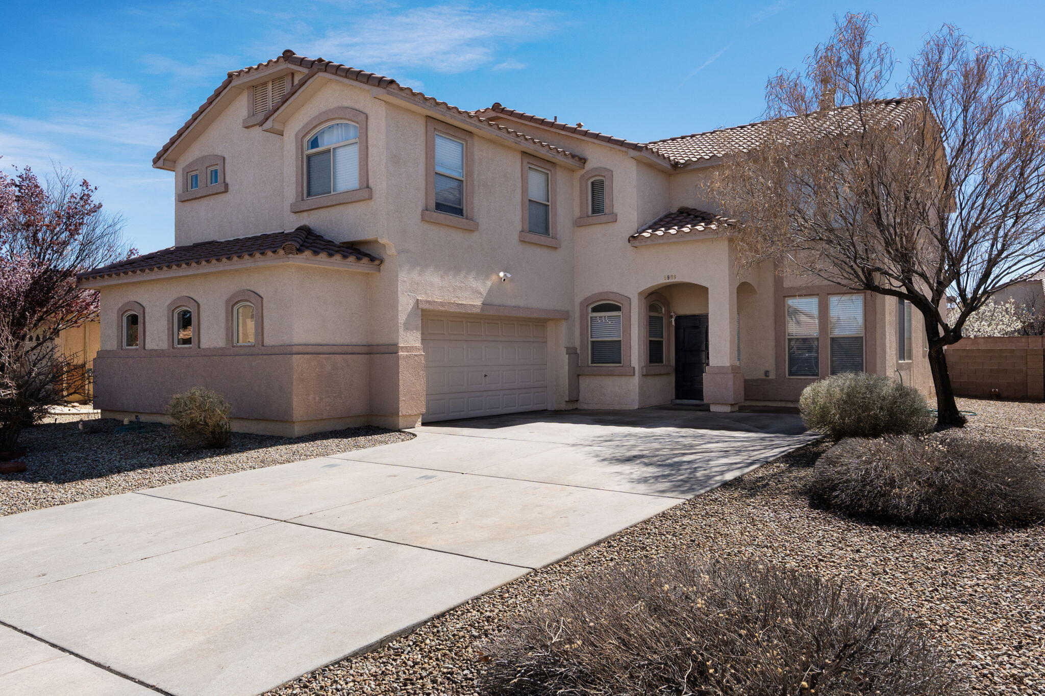 5908 W Las Cadenas Road NW