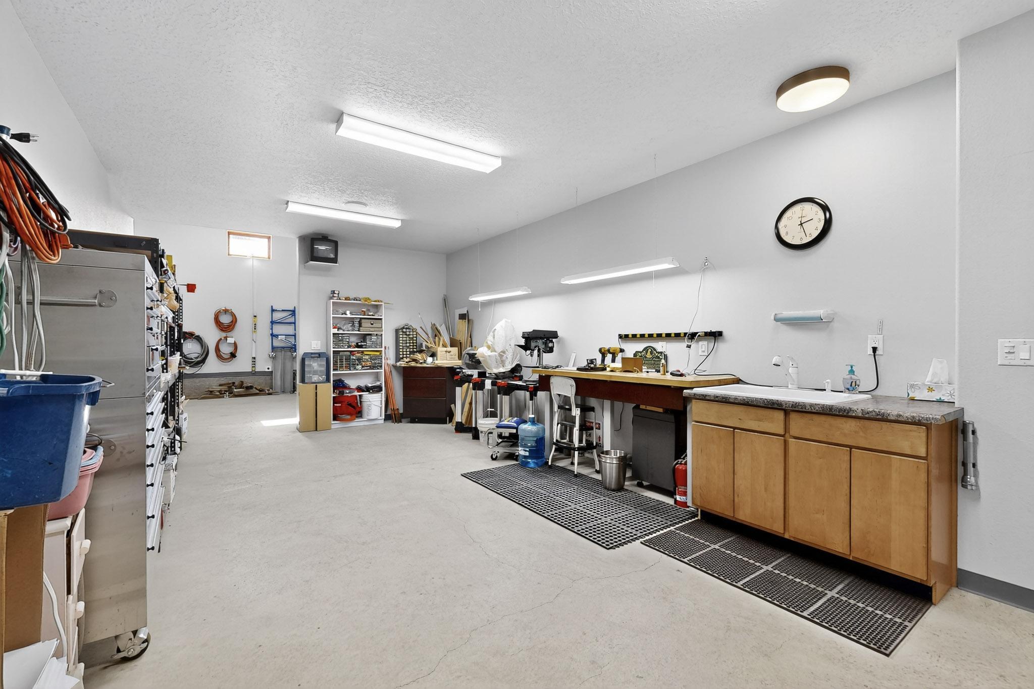 33 Western Trail Drive