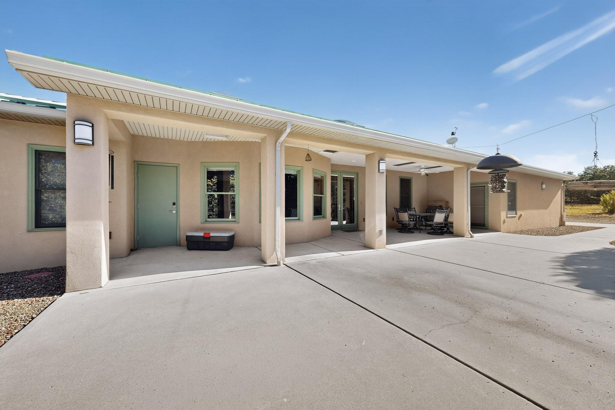 33 Western Trail Drive