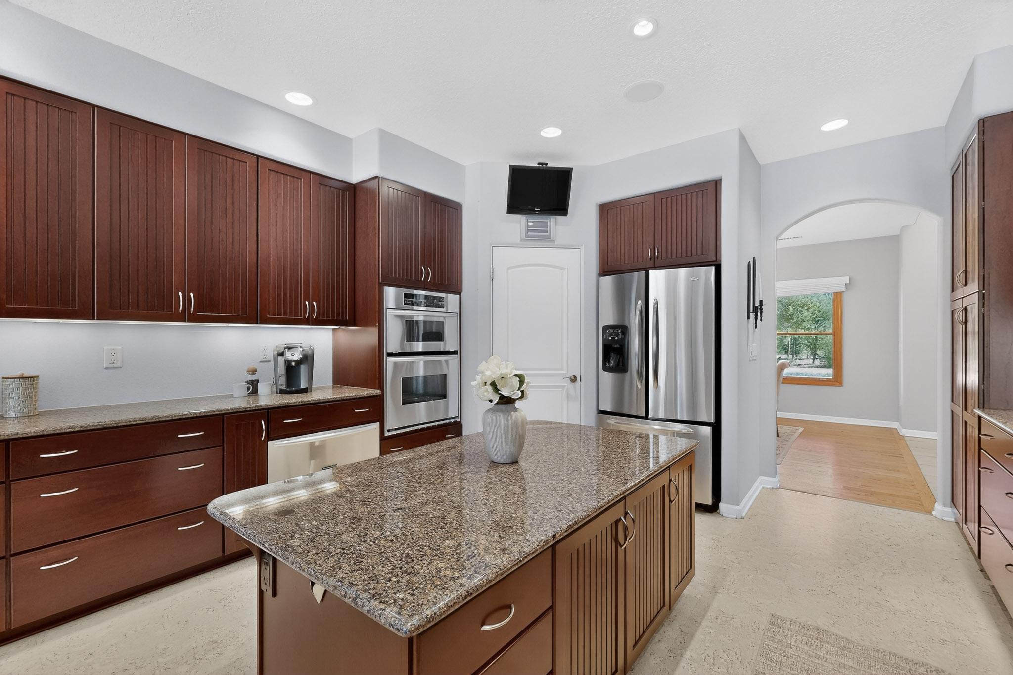 33 Western Trail Drive