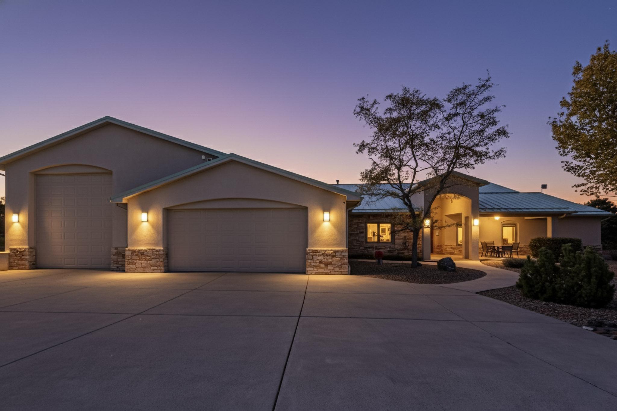33 Western Trail Drive