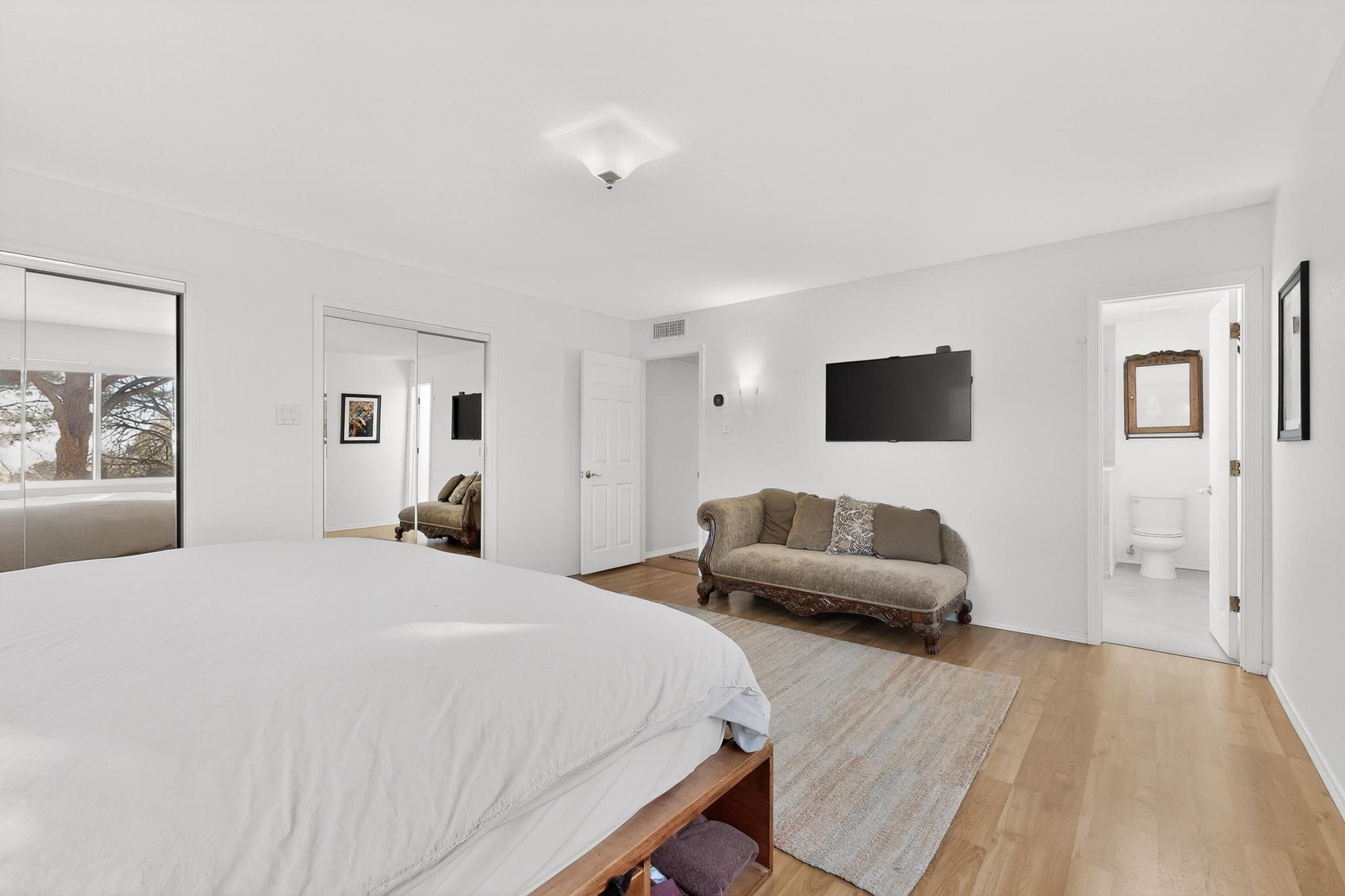 1062 Matador Drive SE