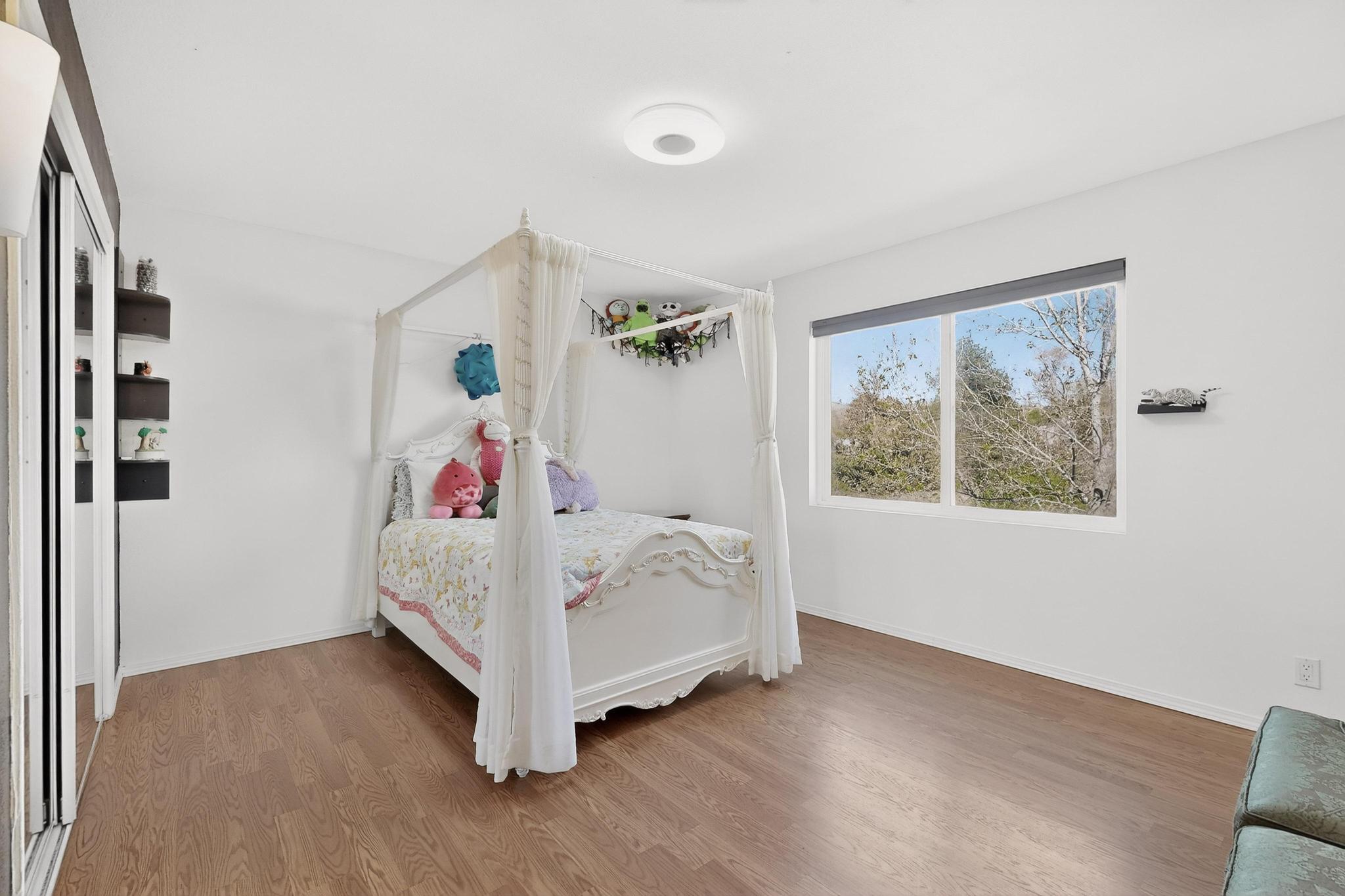1062 Matador Drive SE