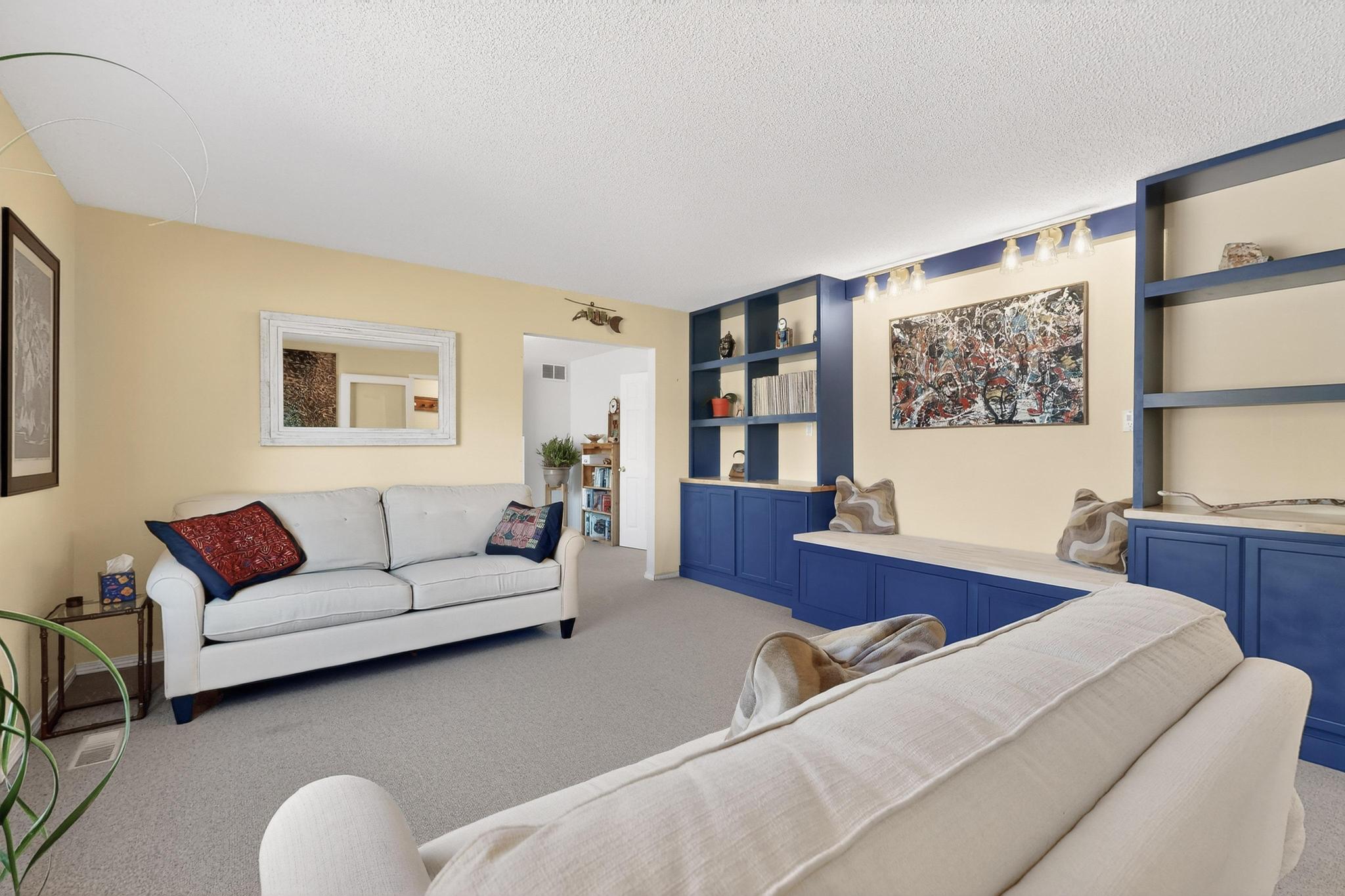 1062 Matador Drive SE