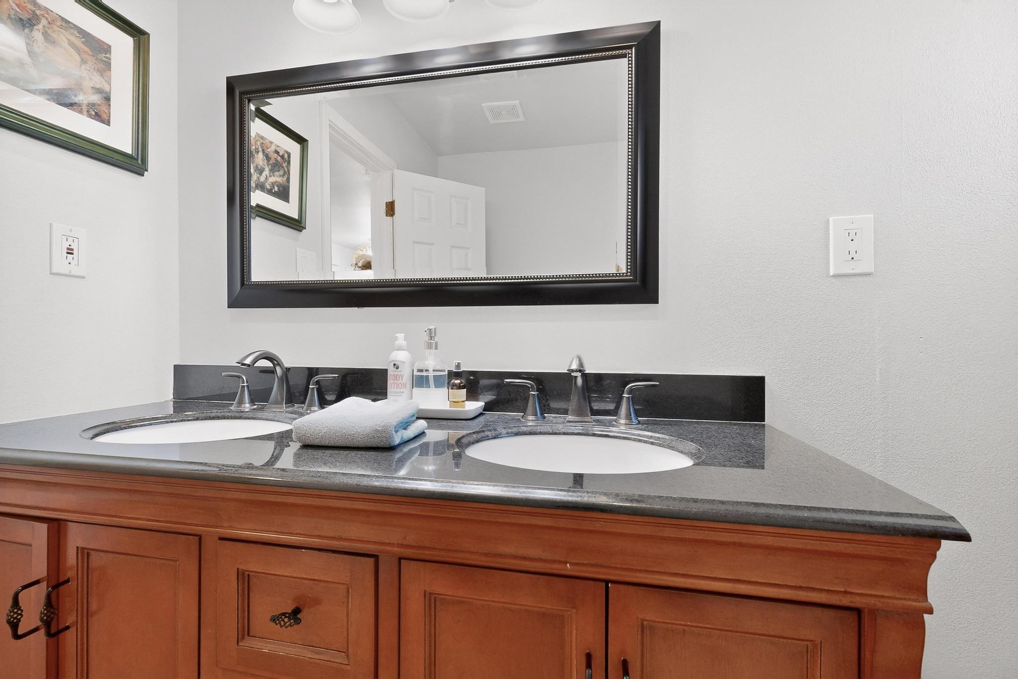 1062 Matador Drive SE