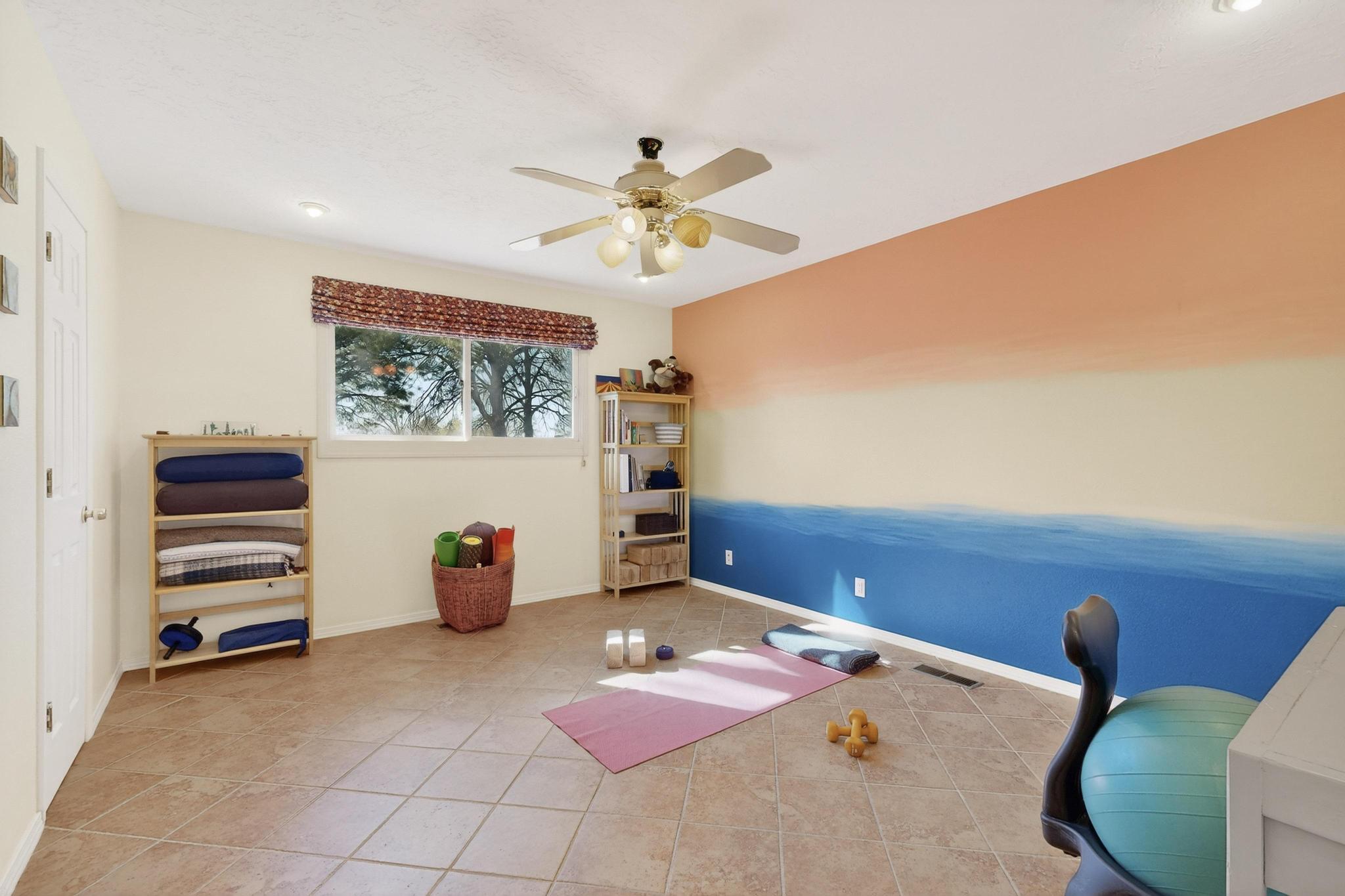 1062 Matador Drive SE