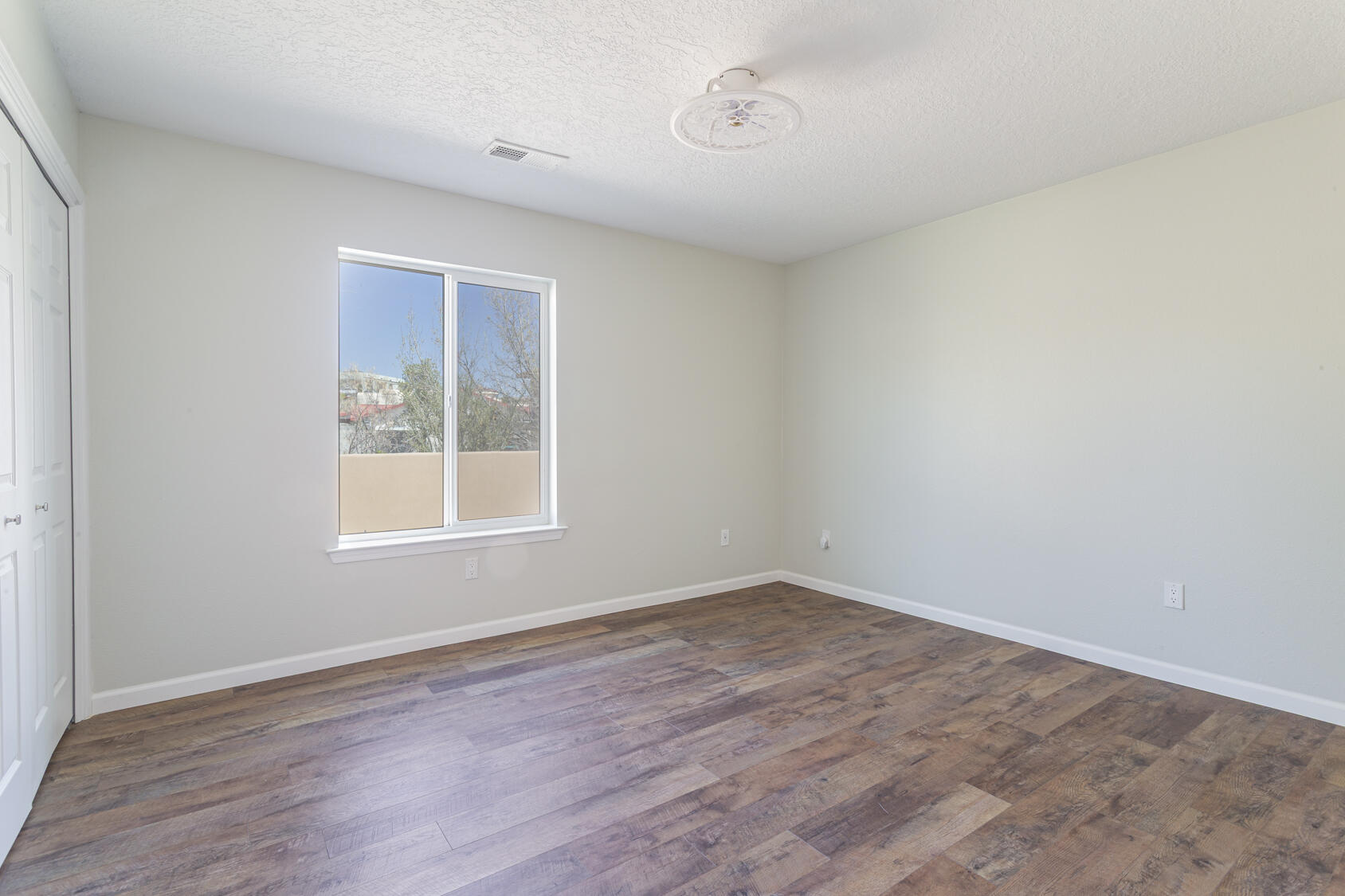 1110 Valley View Drive SW