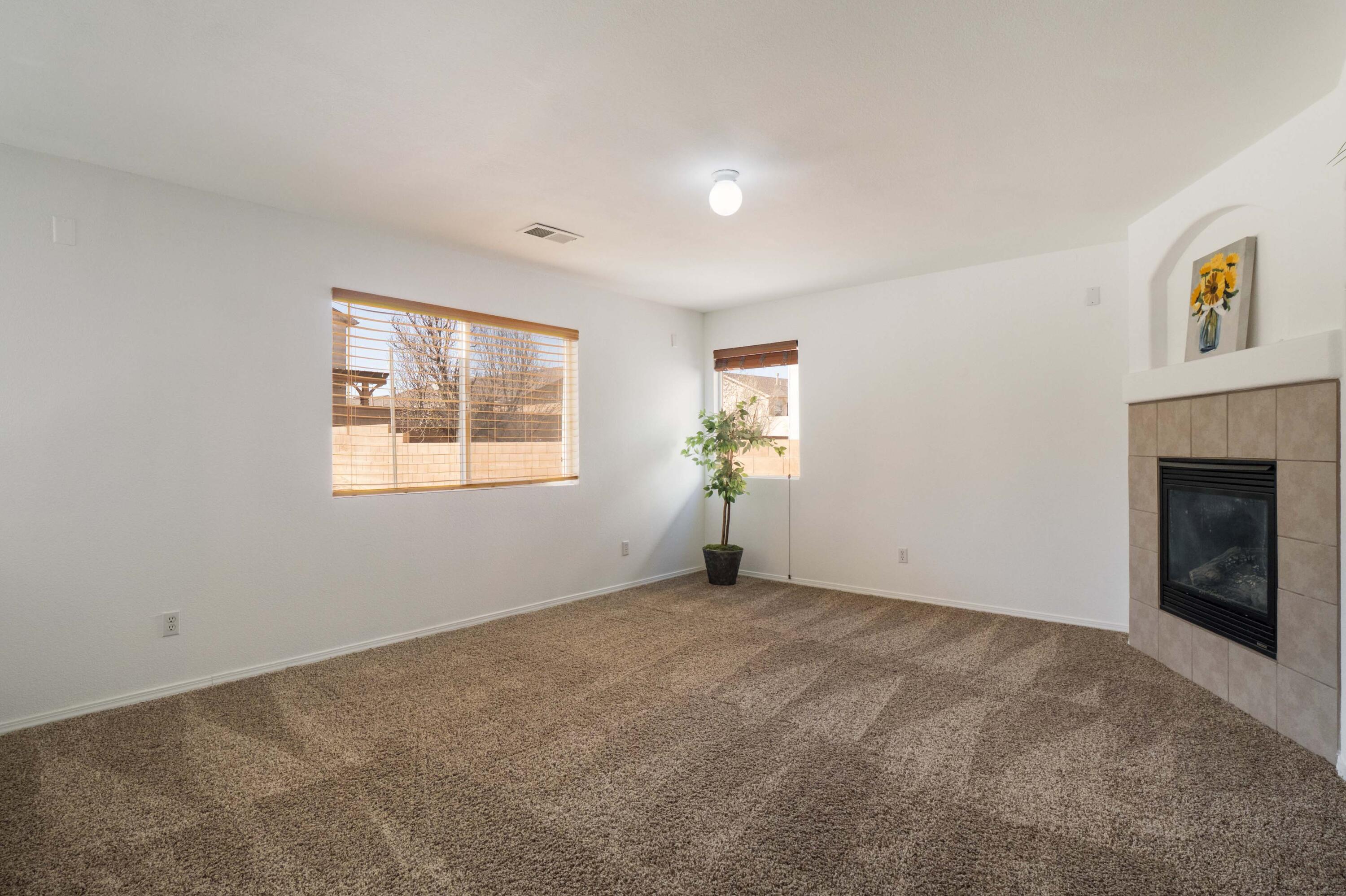 7856 Chaco Mesa Loop NW