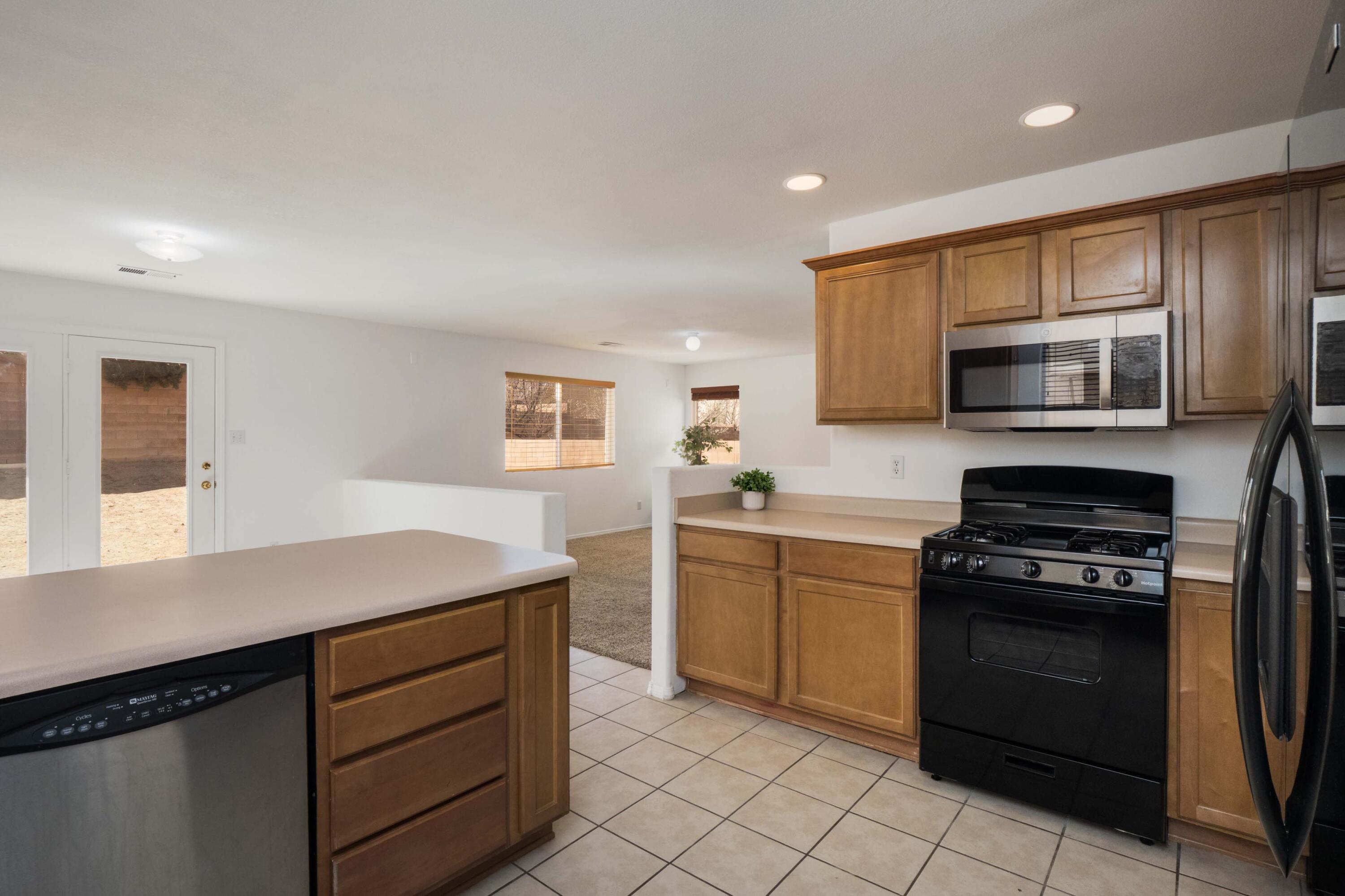 7856 Chaco Mesa Loop NW