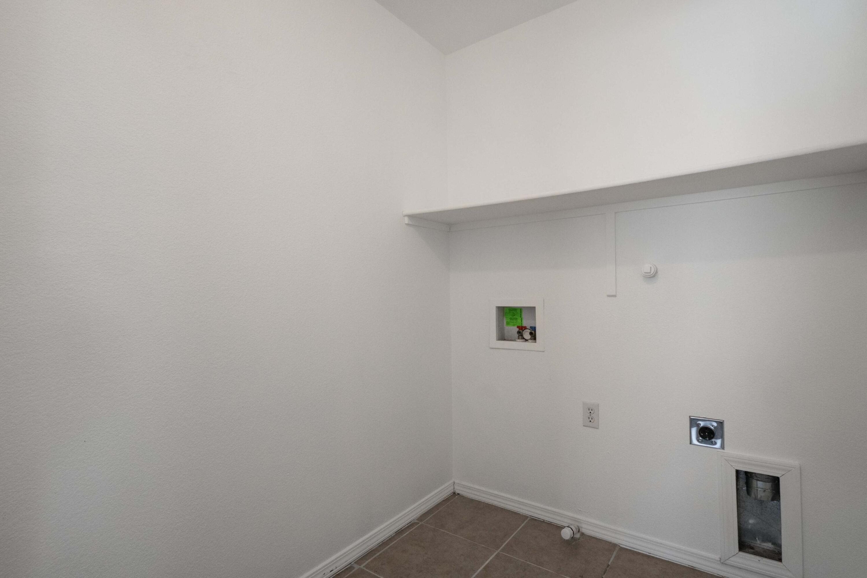 7856 Chaco Mesa Loop NW