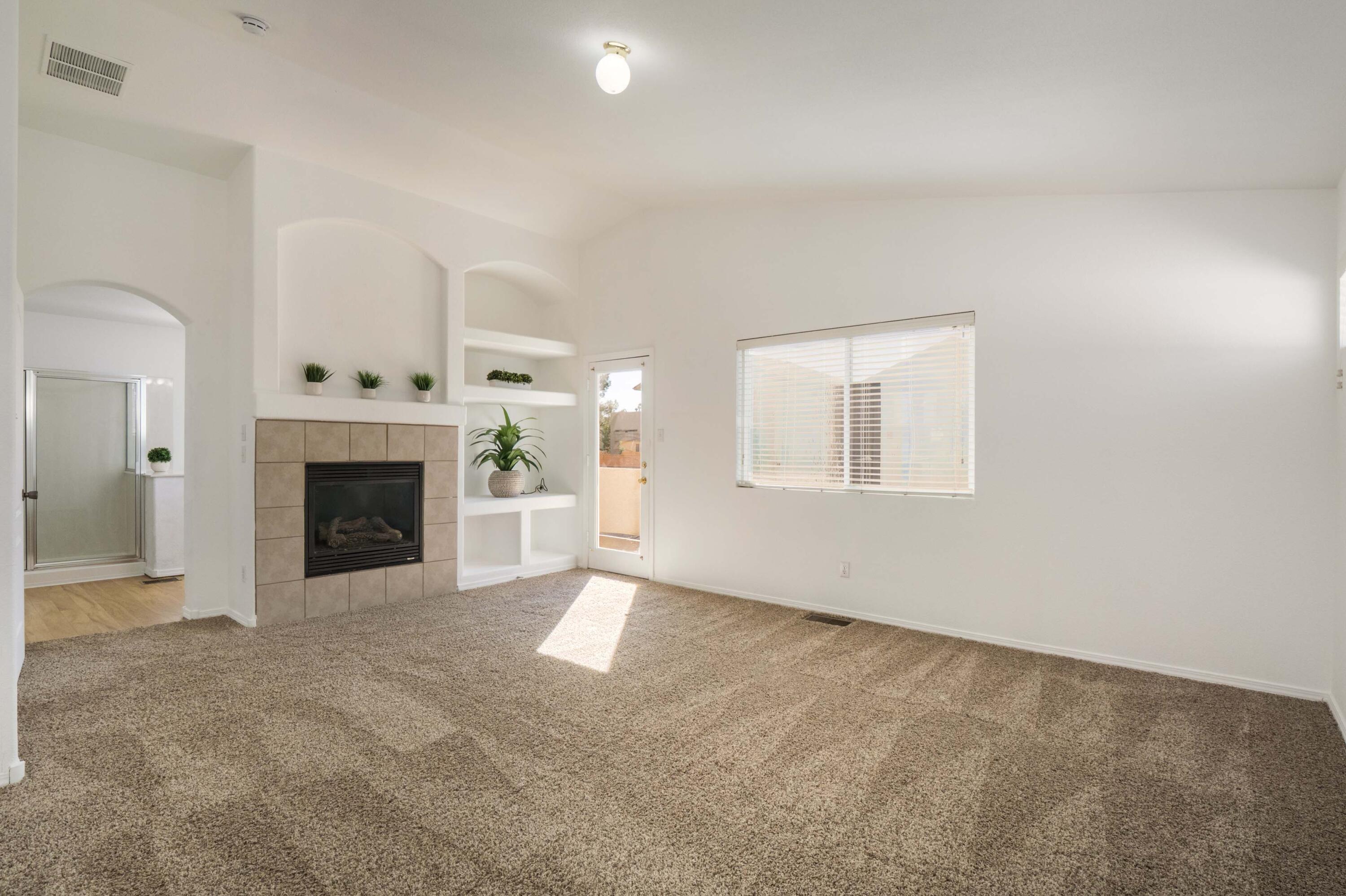 7856 Chaco Mesa Loop NW