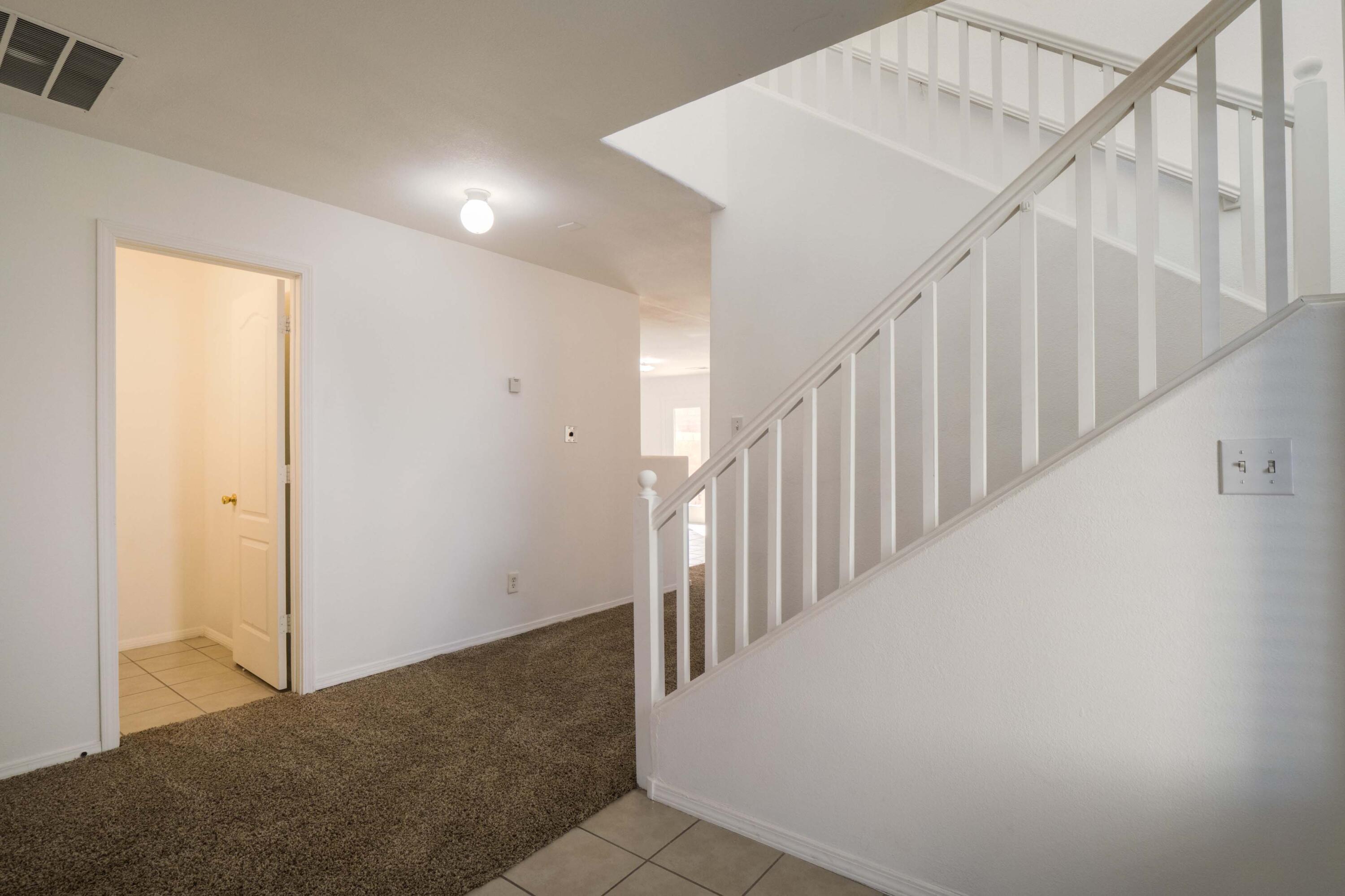 7856 Chaco Mesa Loop NW