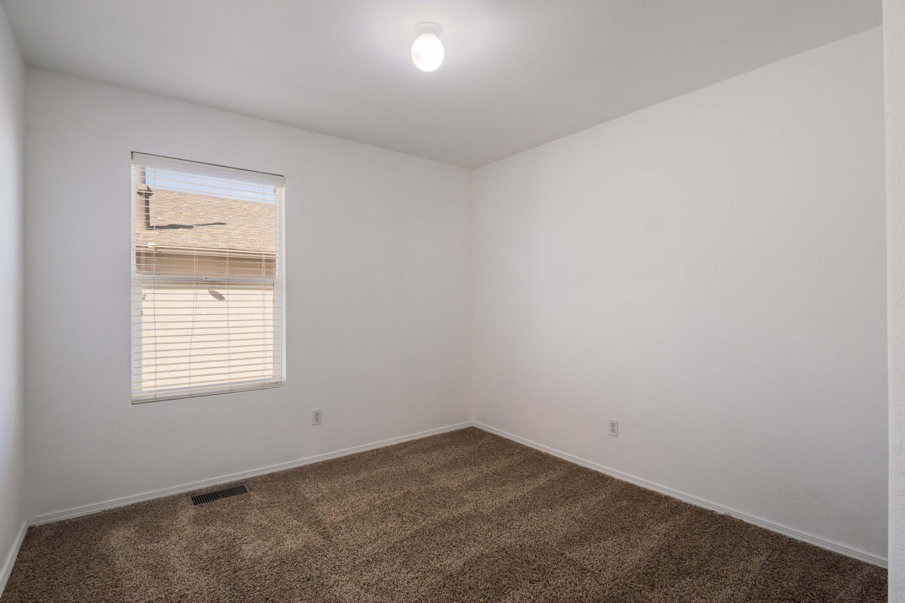 7856 Chaco Mesa Loop NW