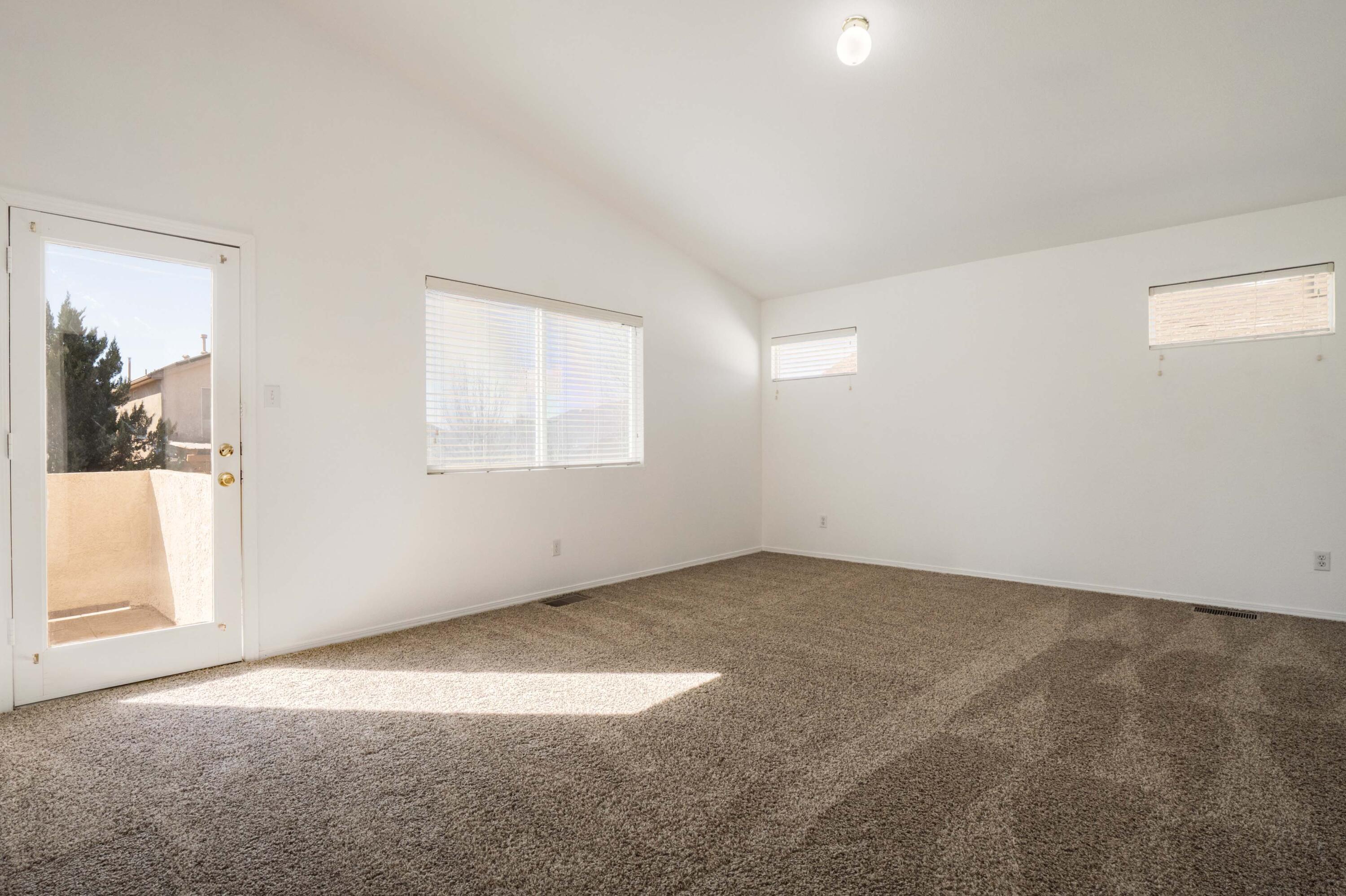 7856 Chaco Mesa Loop NW